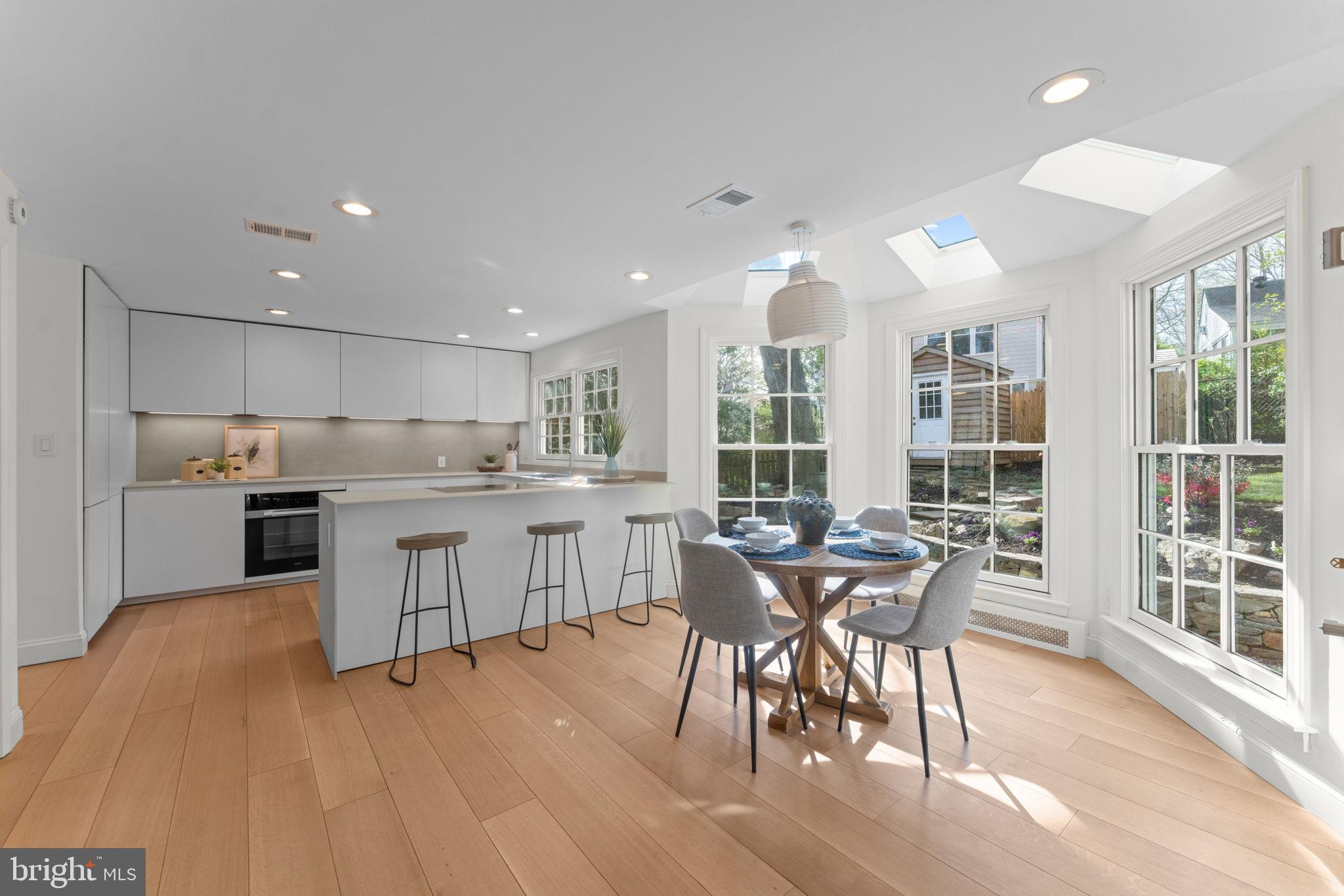 WESTGATE - Residential