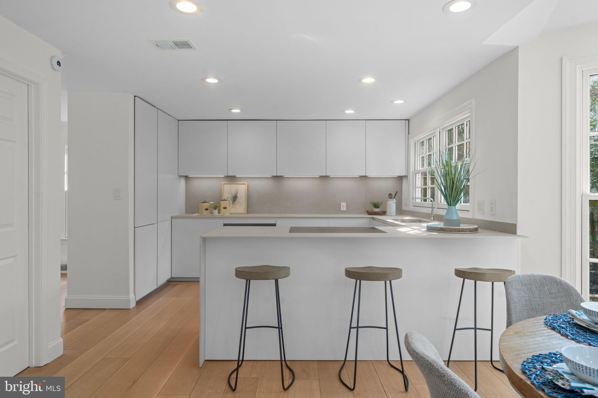 WESTGATE - Residential