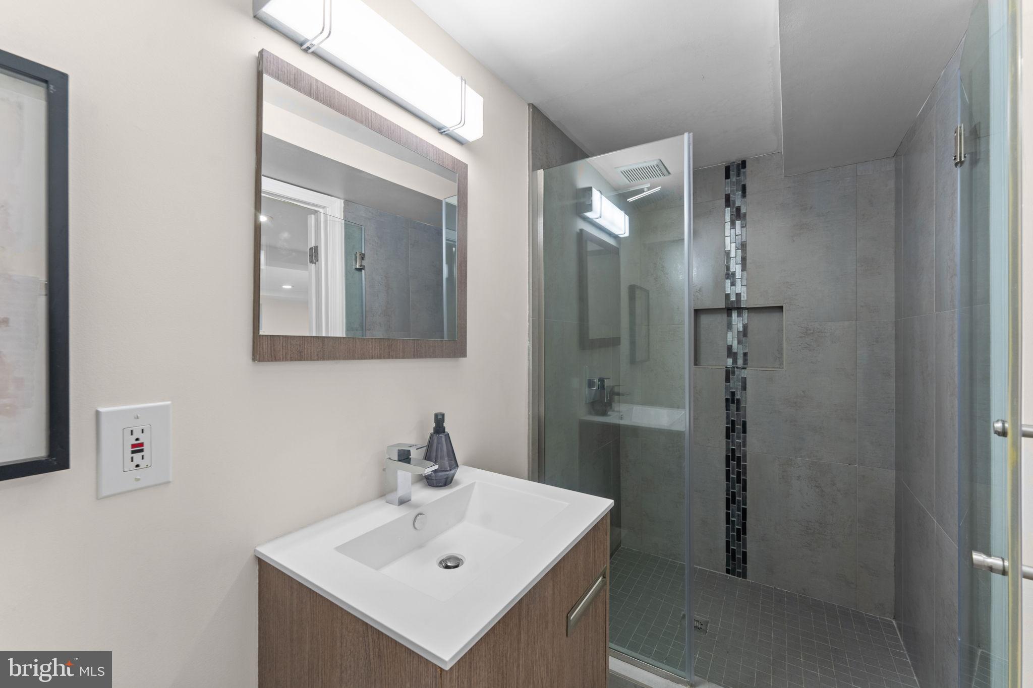 WESTGATE - Residential