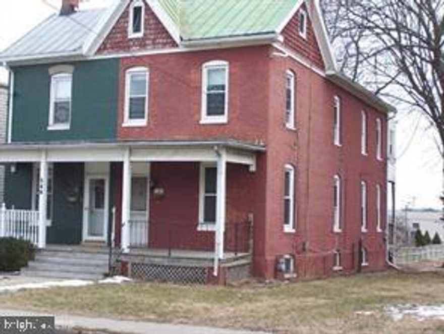 Large three bedroom 1 .5 bath Duplex with plenty of off street parking. Updated energy efficient windows and laminate flooring throughout. Easy commute to major highways.  **Owner is not accepting Pets!
FCAR/GCAAR Rental Application, please include recent 2 paystubs, and copy of driver license. Application fee $40 per Adult - personal check, made out to Middlepoint Property Management. Online applications at: middlepointproperties.com. Complete background checks are performed on each application to include employment, credit and criminal history. Nominal debt/income ratio should be 40% or less. HUD Voucher program accepted.  Call me with any other questions/concerns. Here to help!