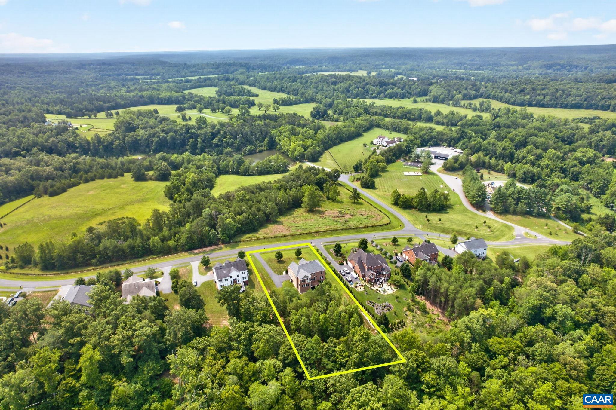 3416 CARROLL CREEK RD
