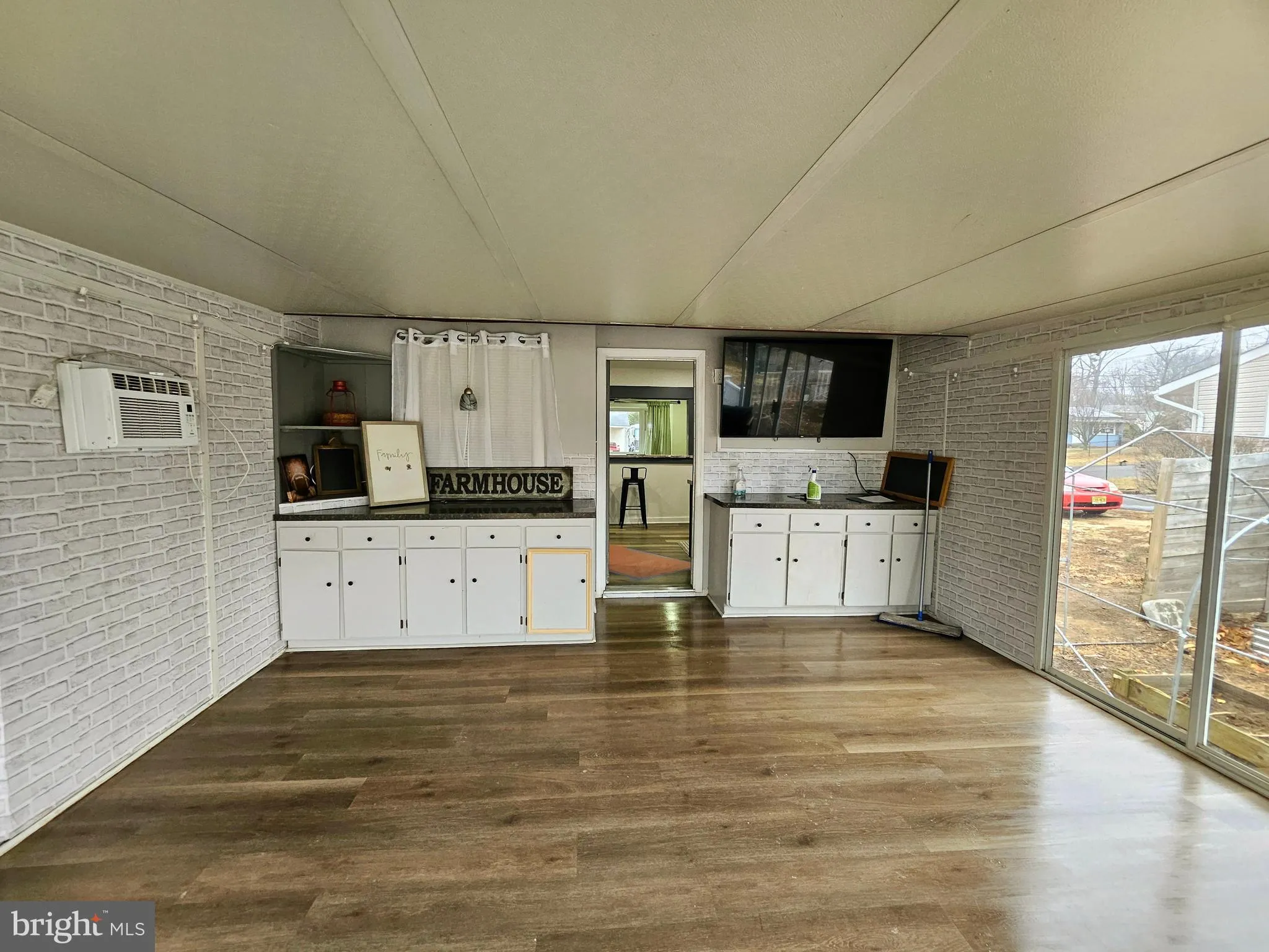 Mount Laurel, New Jersey 08054, United States, 3 Bedrooms Bedrooms, ,2 BathroomsBathrooms,Residential,Active,91610