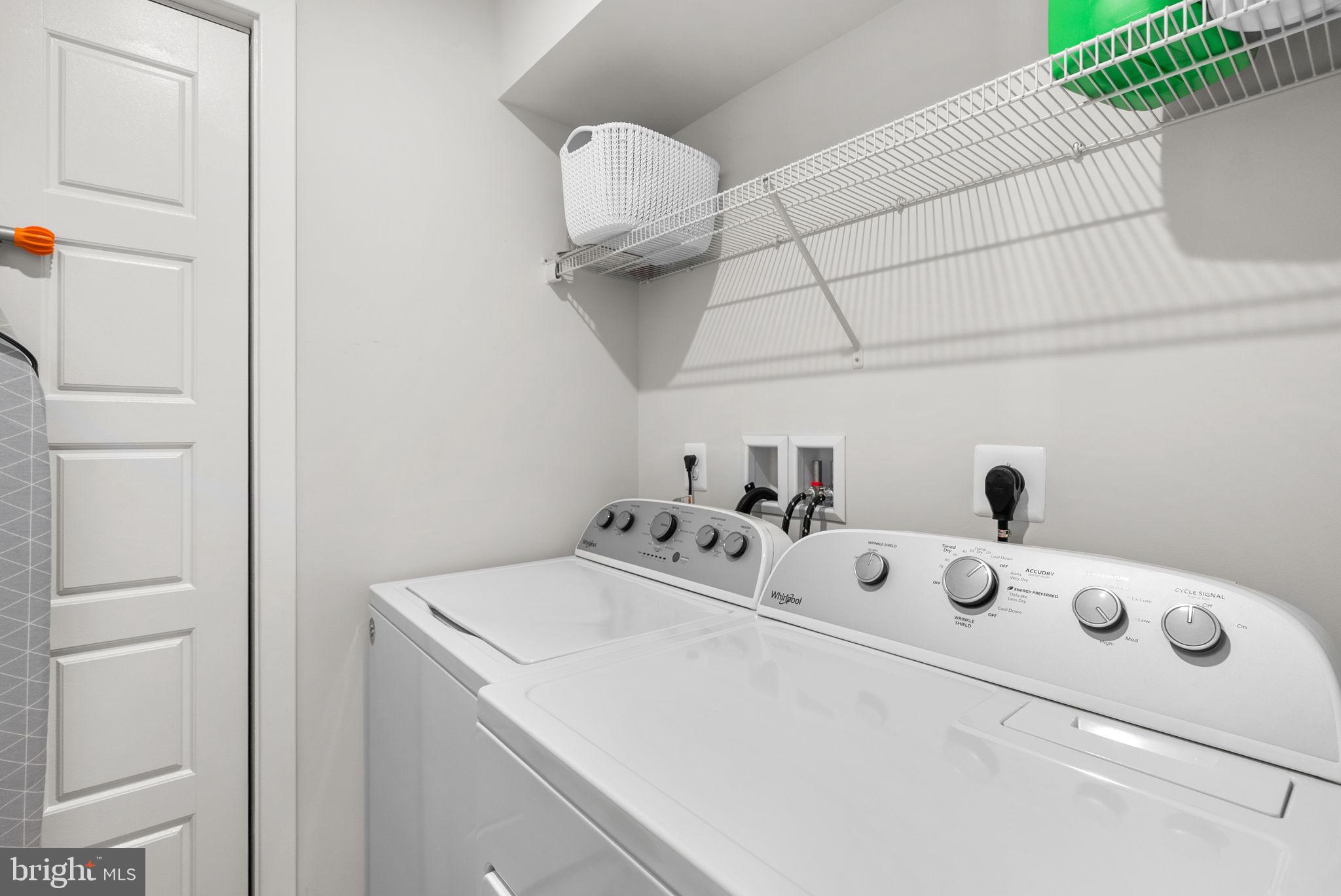 GLENMONT METROCENTRE - Residential