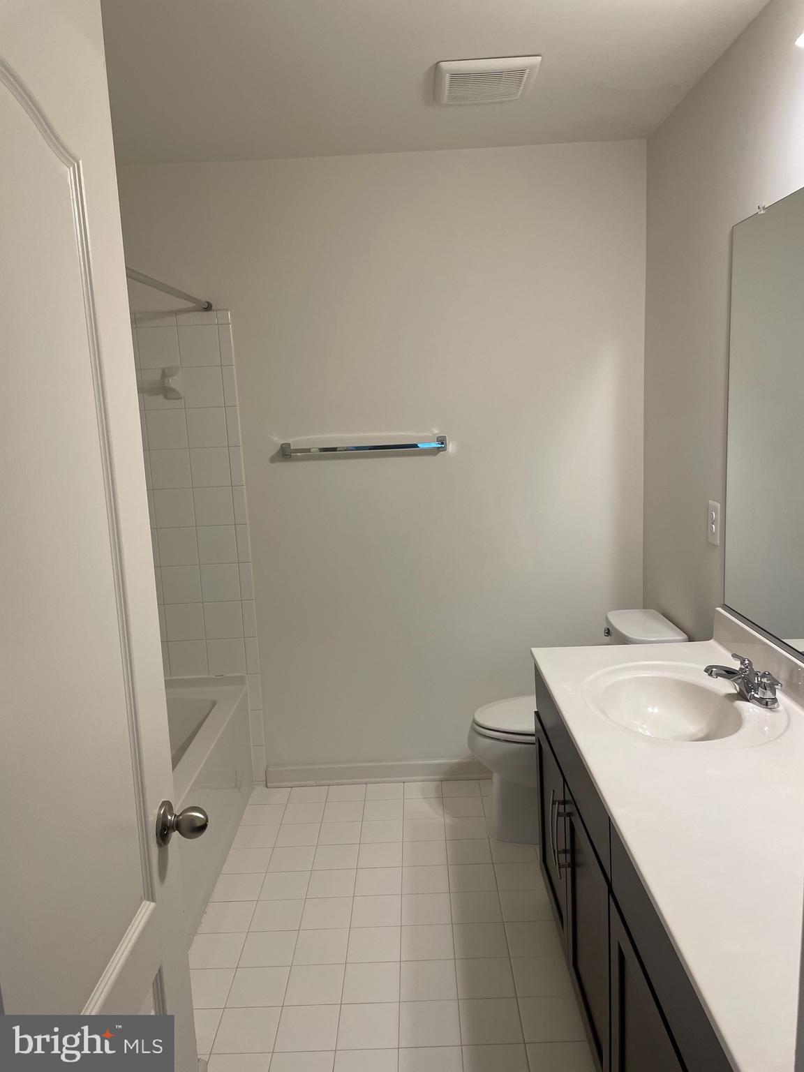 COLONIAL FORGE - Residential Lease