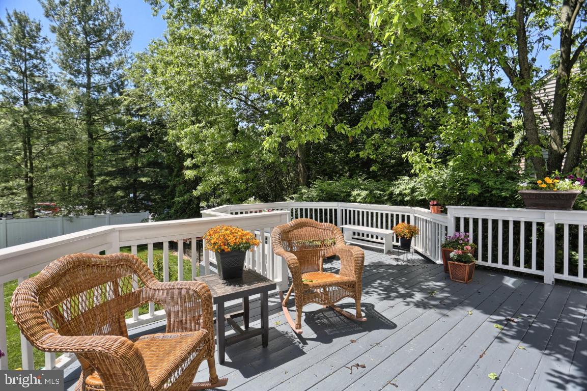 OAK LANE - Residential