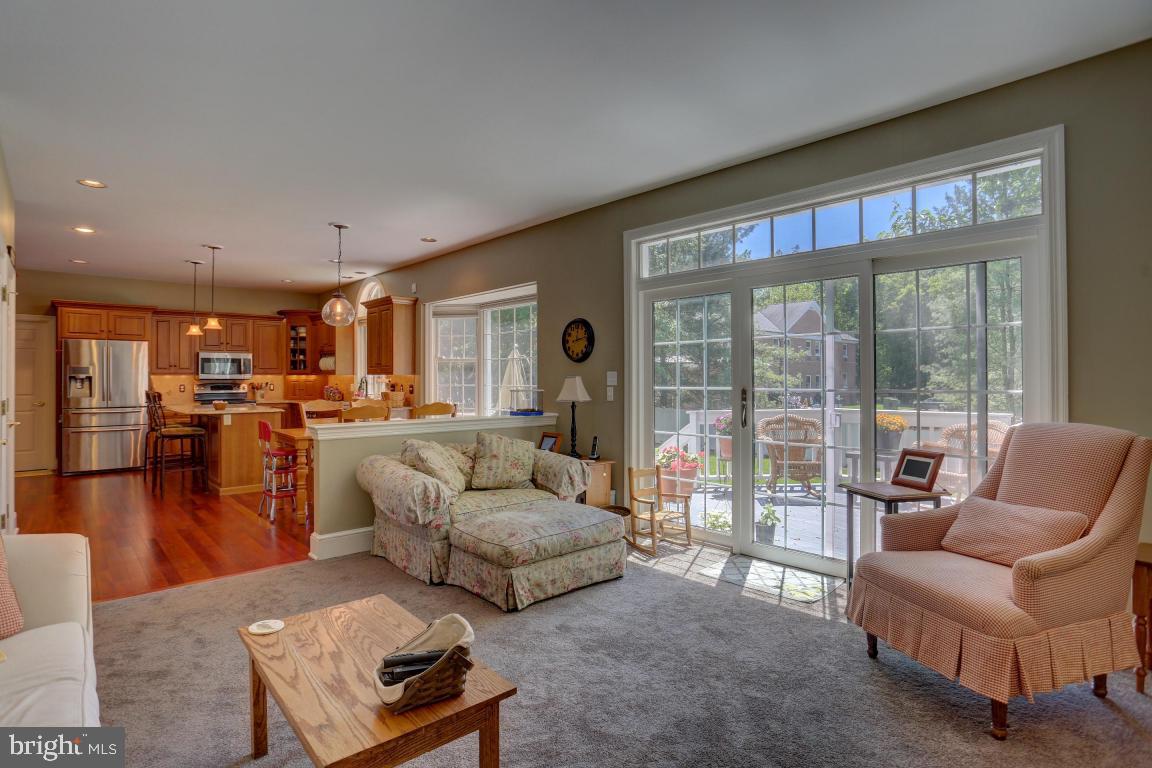 OAK LANE - Residential