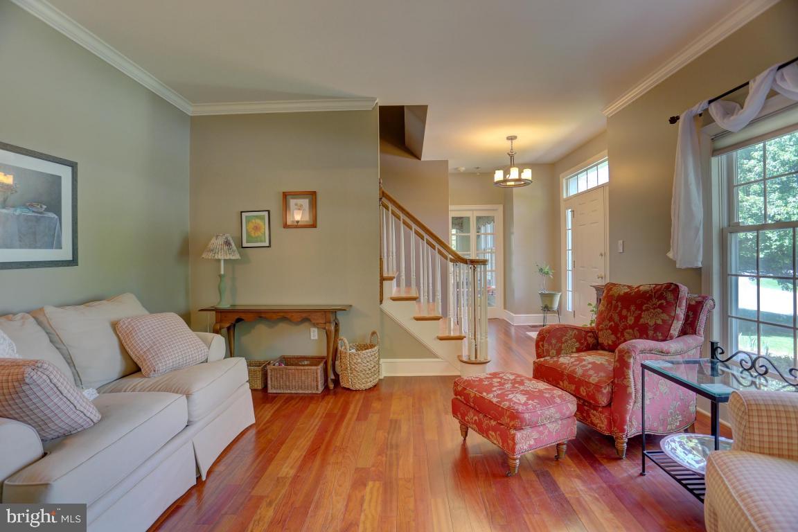 OAK LANE - Residential