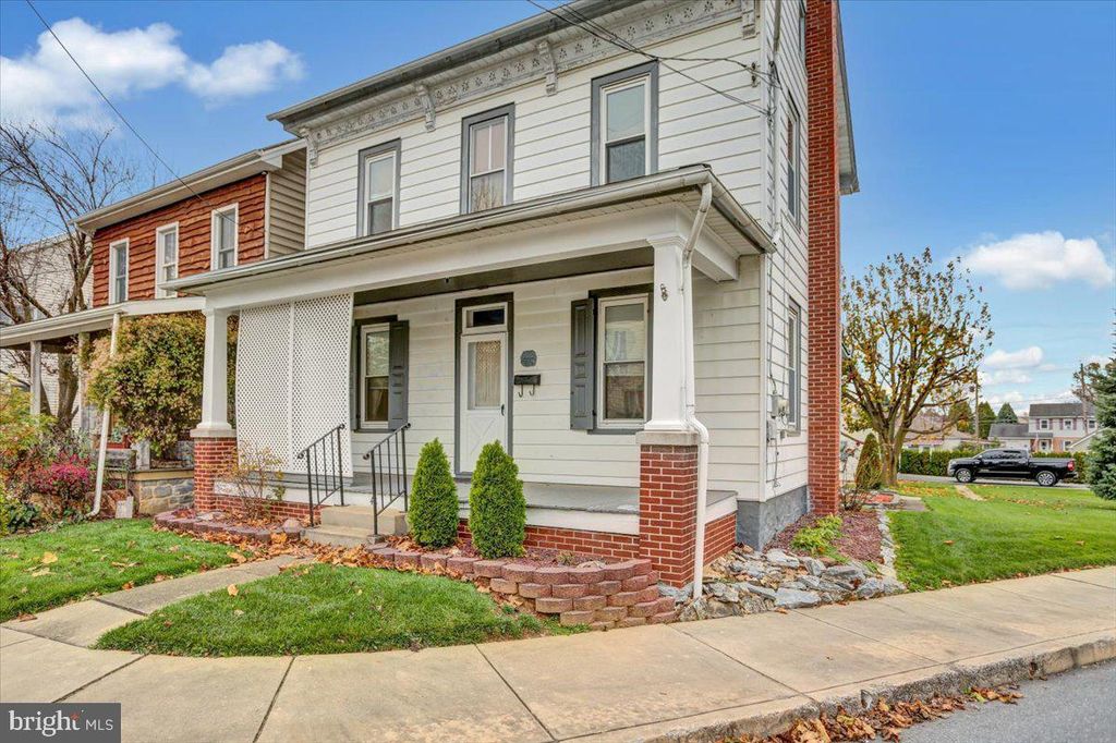 Photo of 44 N CHARLES ST, EPHRATA, PA 17522 (MLS # PALA2027972)