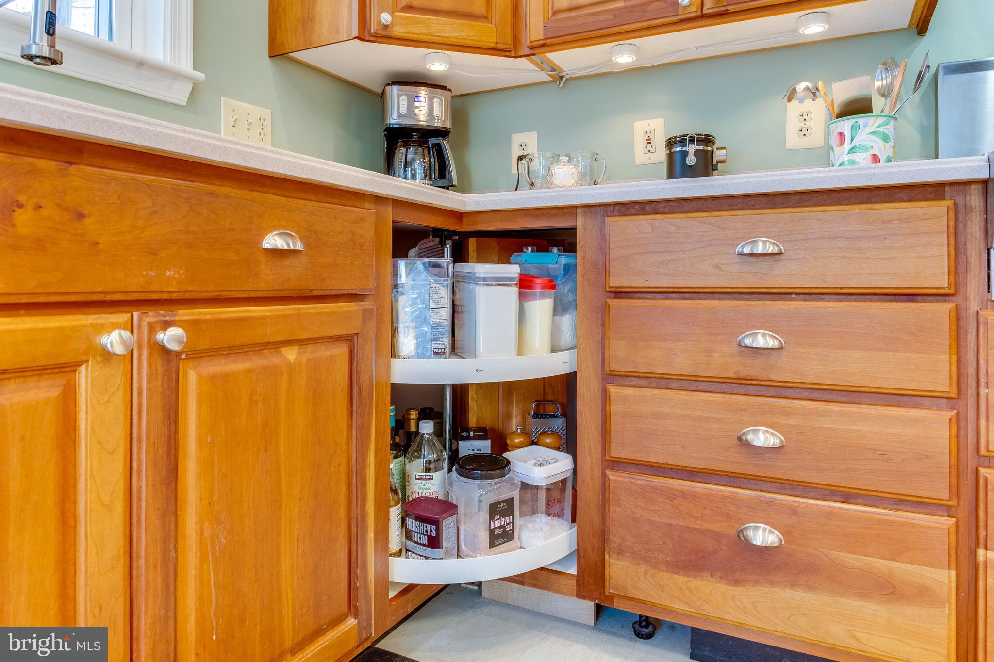 BRYNWOOD HILLS - Residential