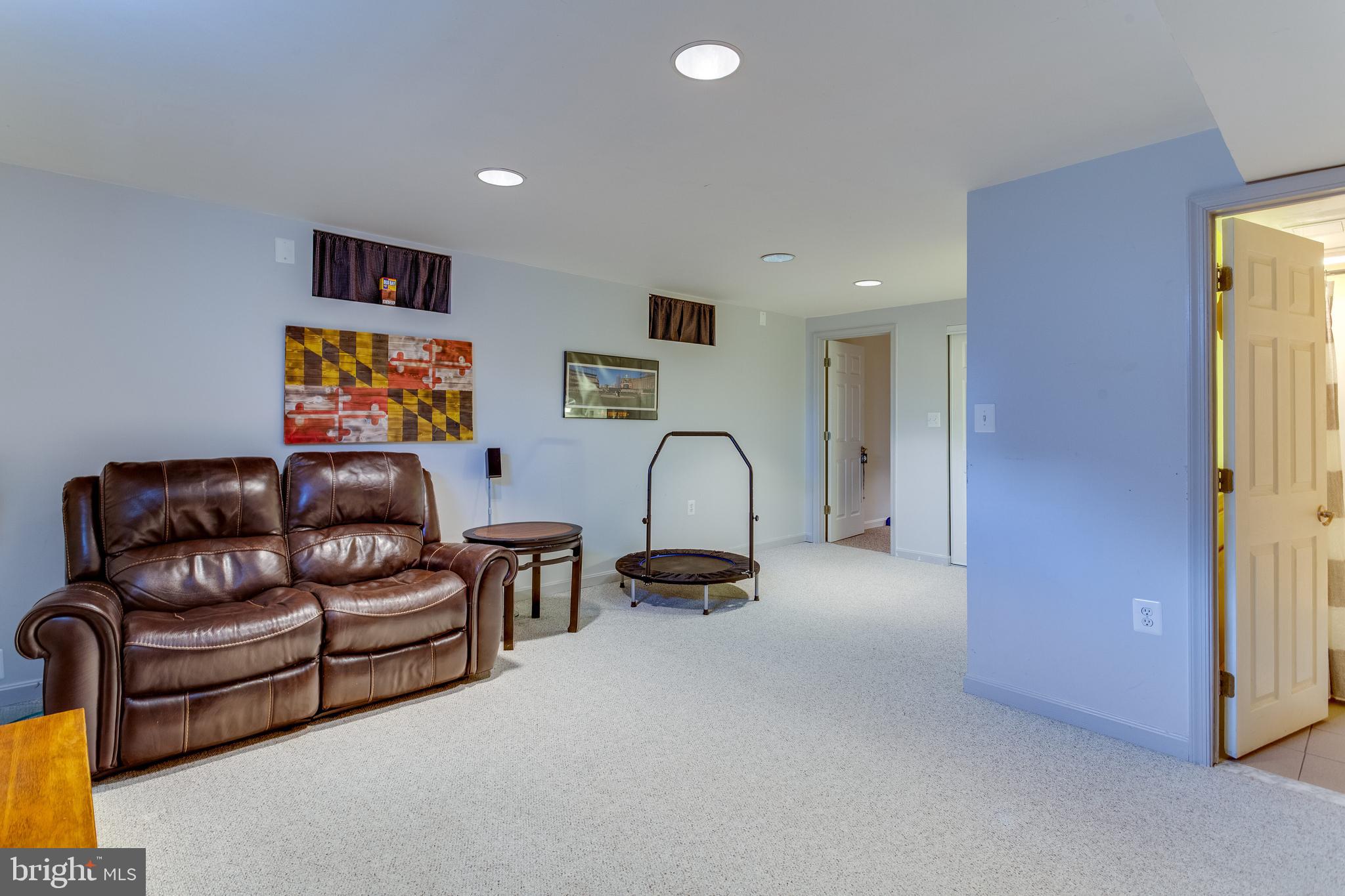 BRYNWOOD HILLS - Residential