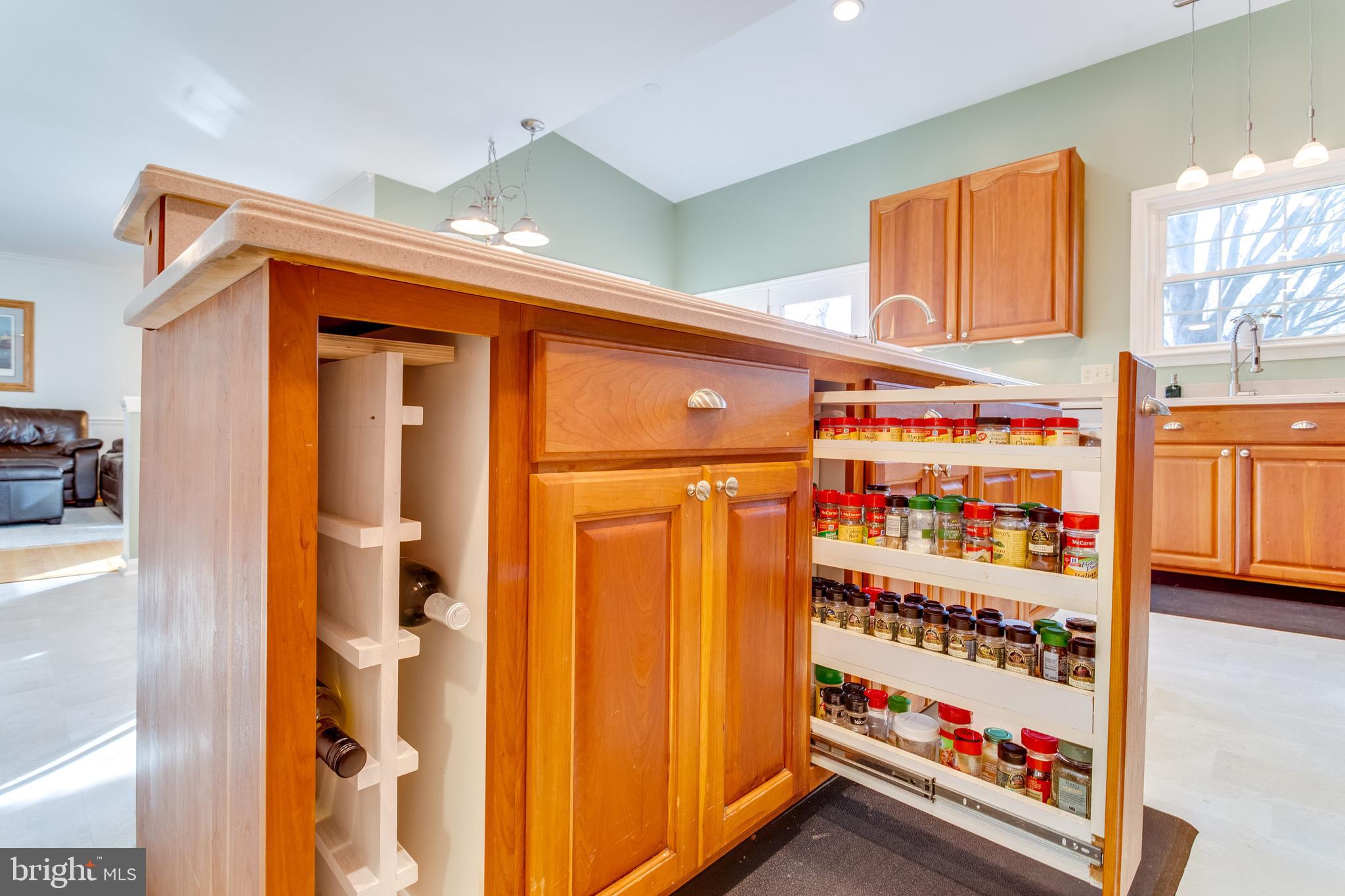 BRYNWOOD HILLS - Residential