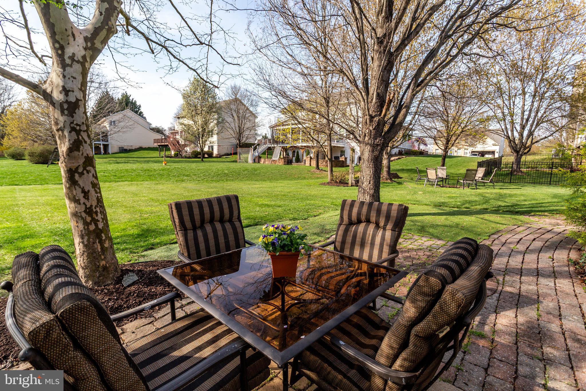 BRYNWOOD HILLS - Residential