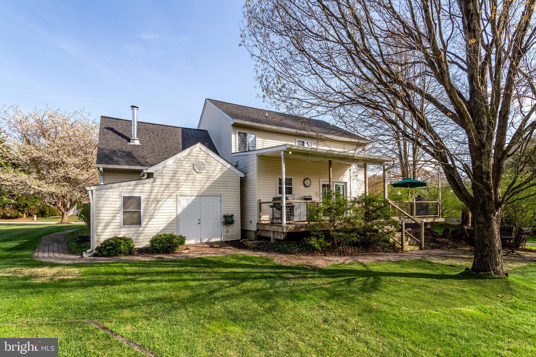 BRYNWOOD HILLS - Residential