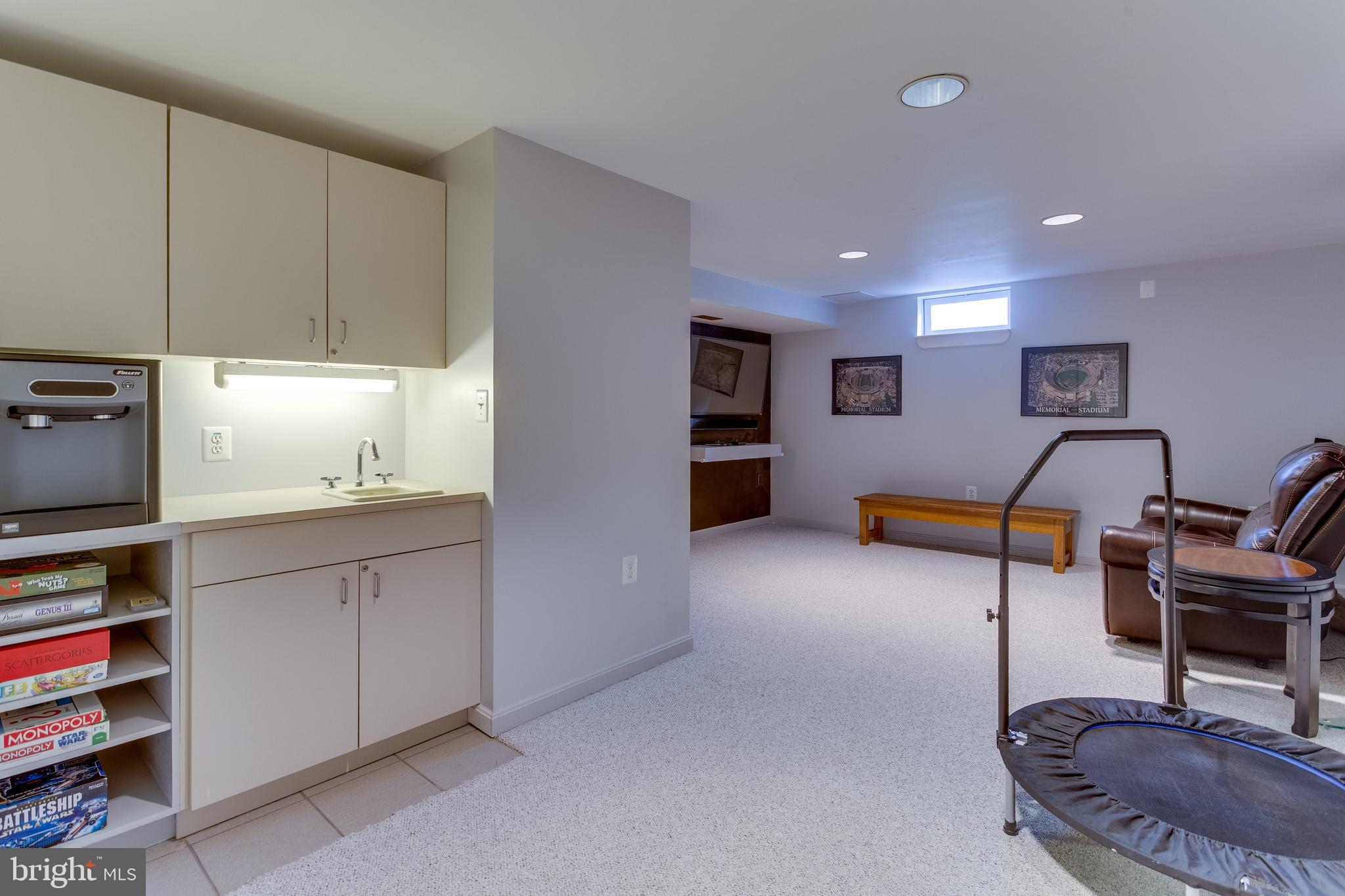 BRYNWOOD HILLS - Residential