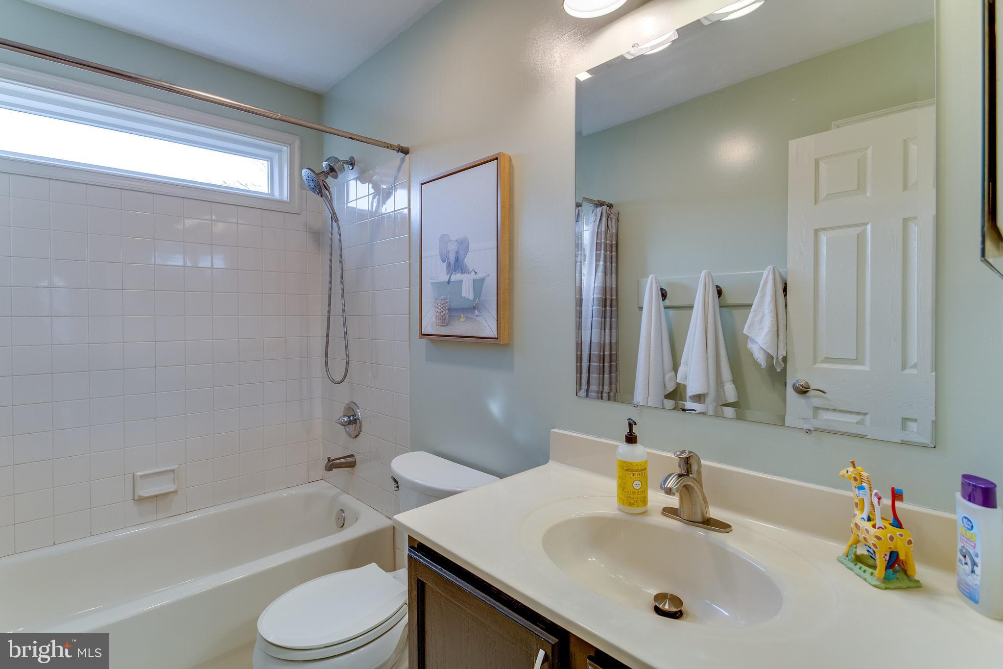 BRYNWOOD HILLS - Residential