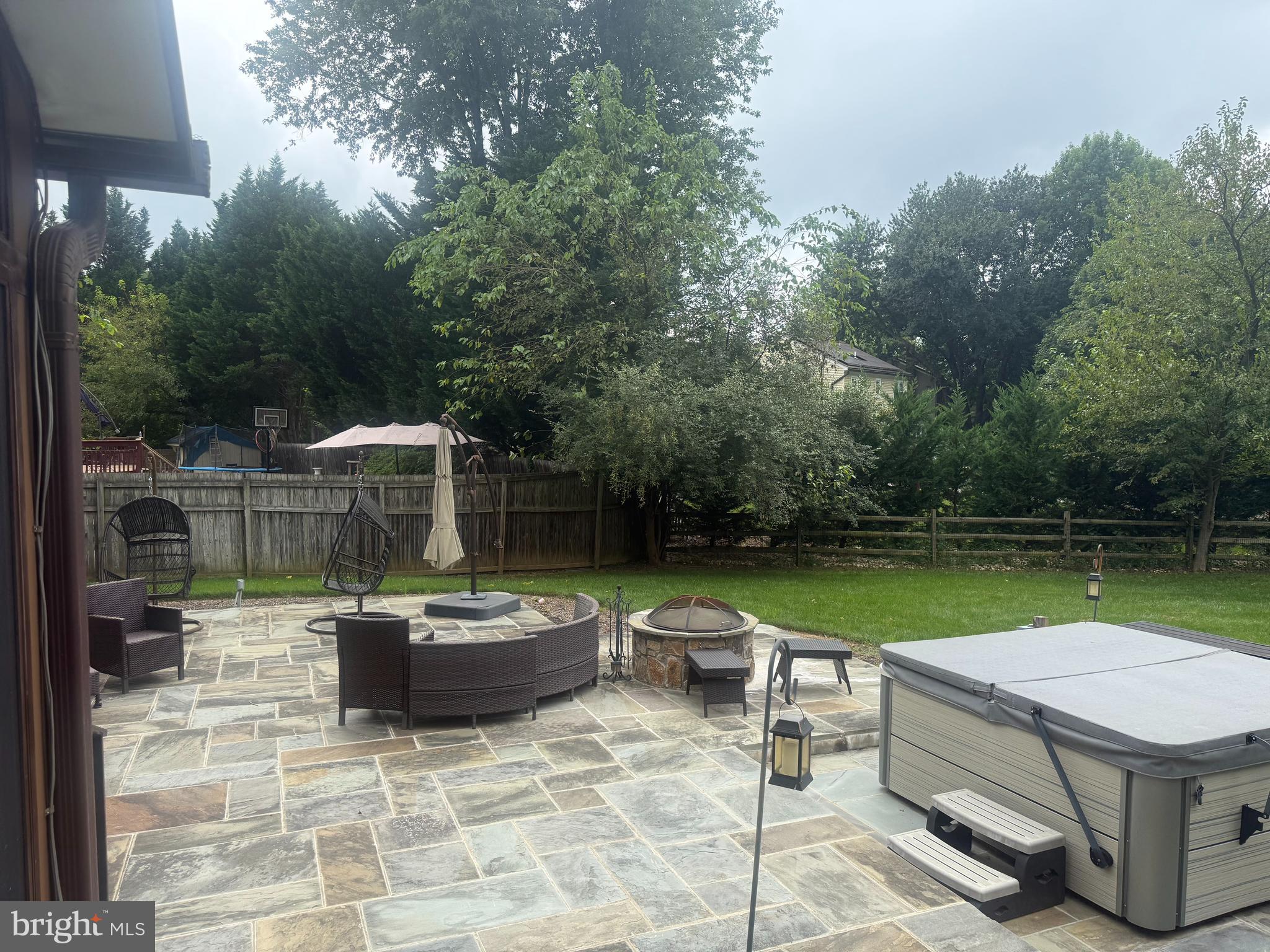 OLNEY OAKS - Residential Lease