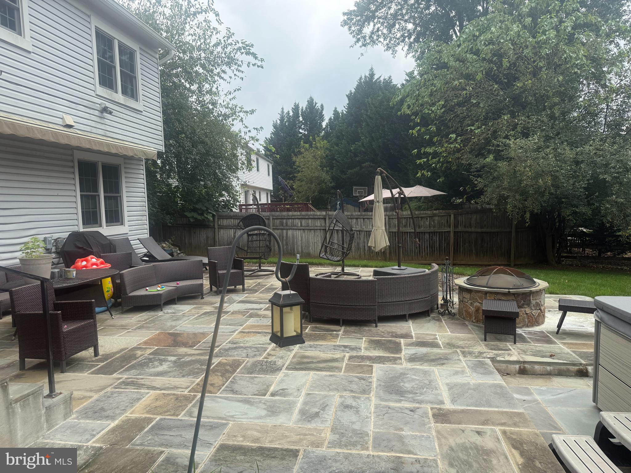 OLNEY OAKS - Residential Lease