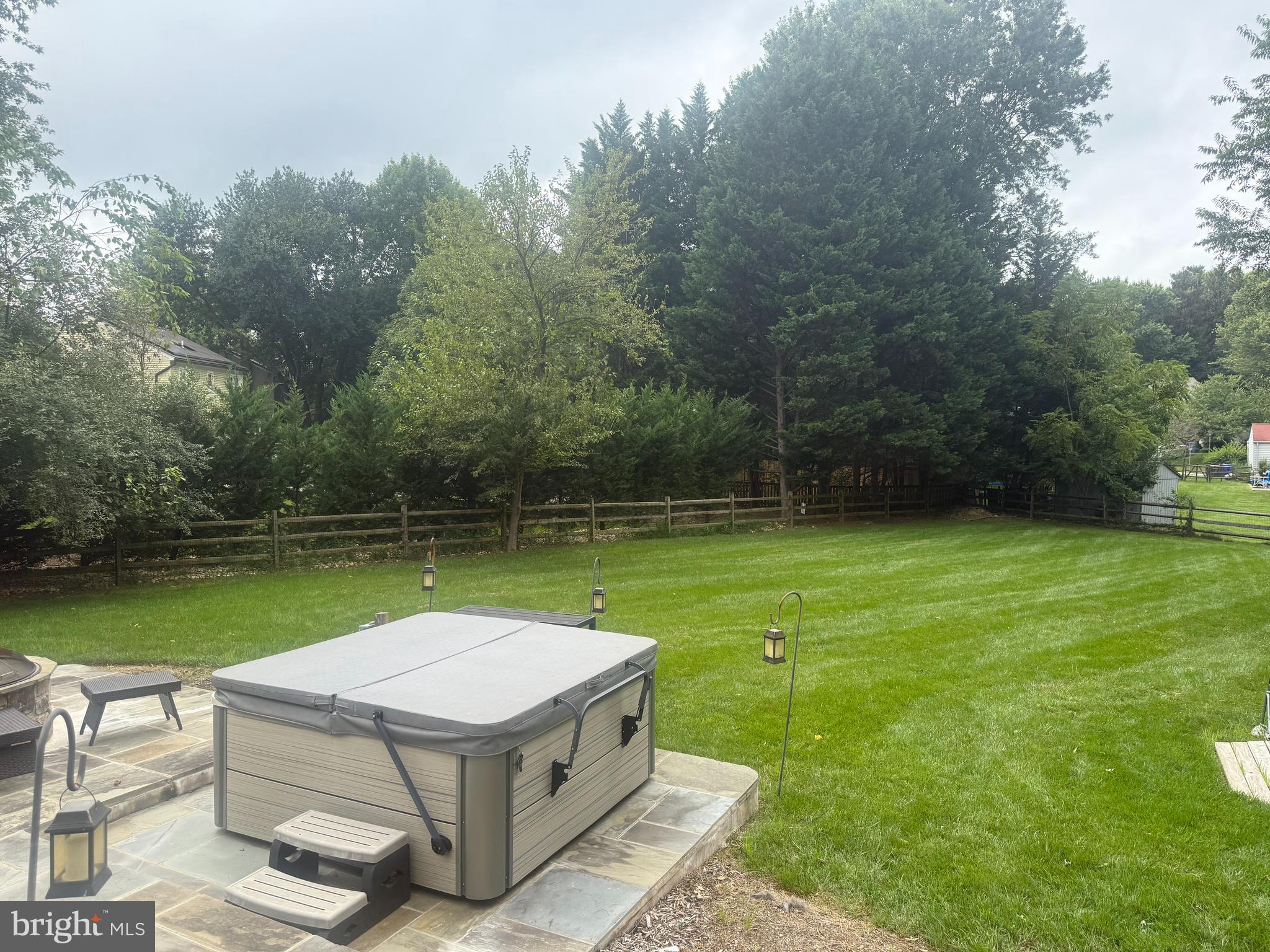 OLNEY OAKS - Residential Lease