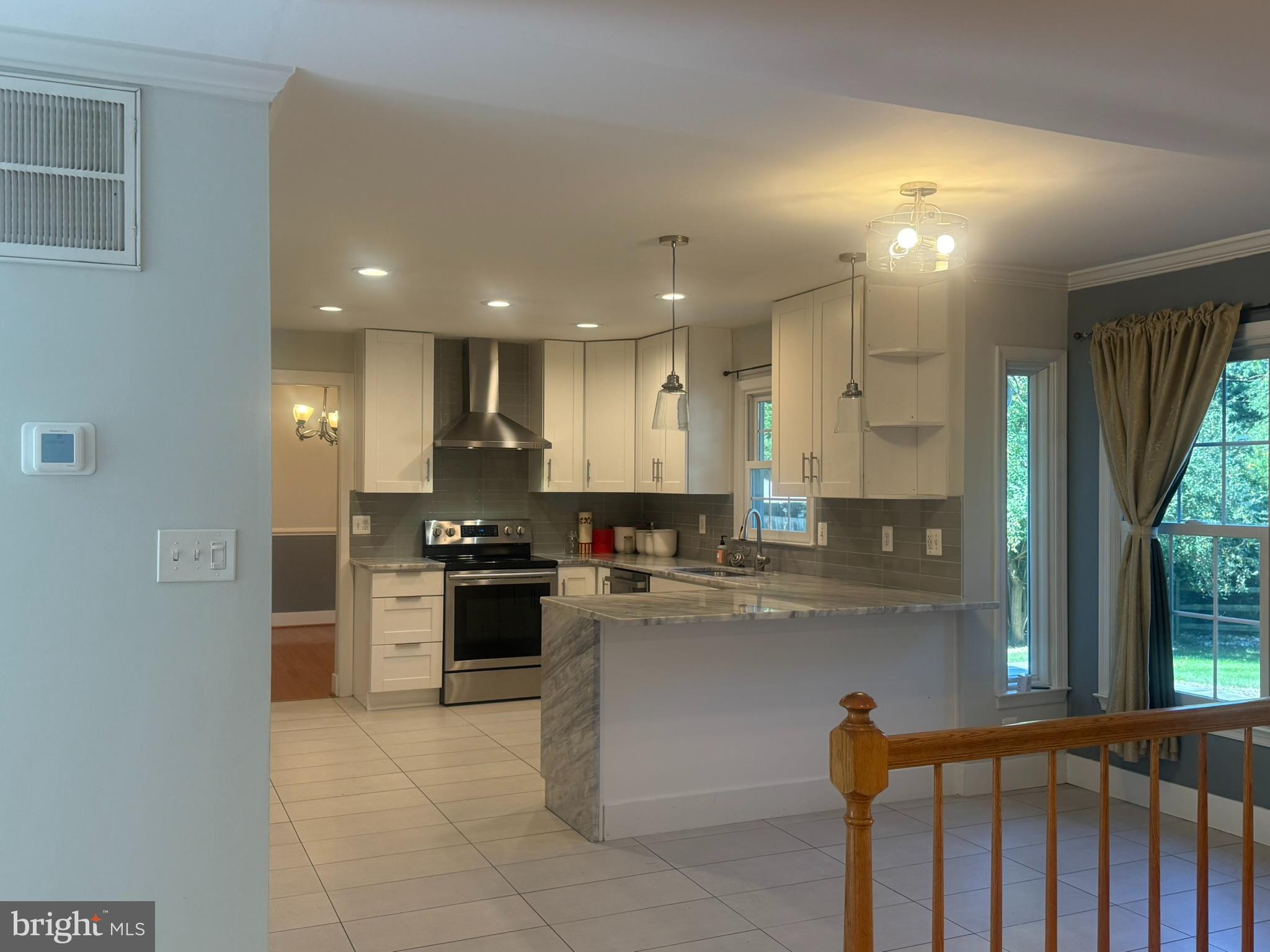 OLNEY OAKS - Residential Lease