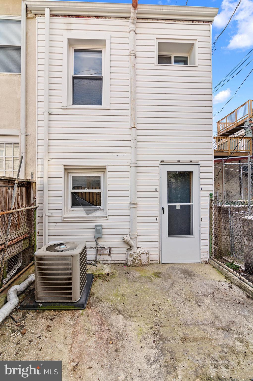 PIGTOWN HISTORIC DISTRICT - Residential Lease