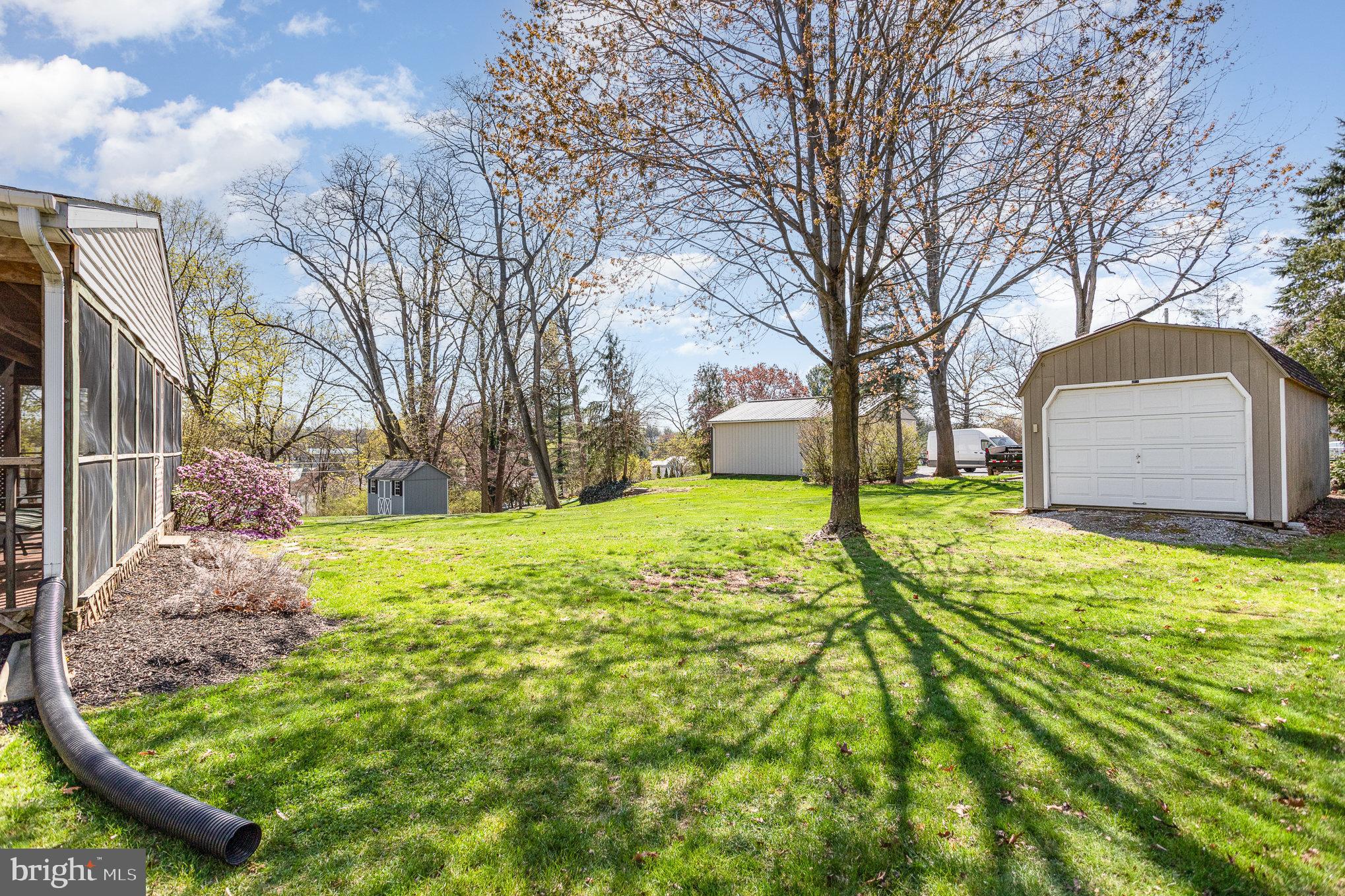 WEST EARL HEIGHTS - Residential