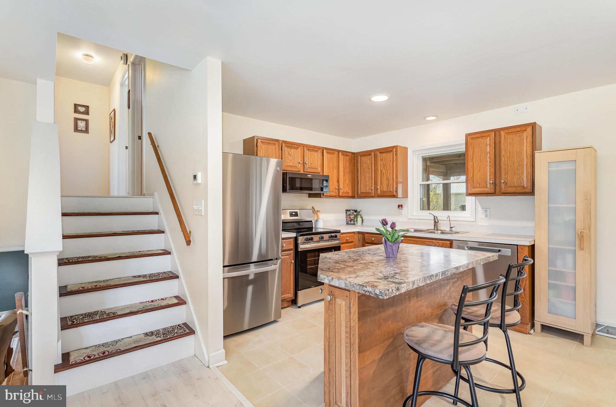 WEST EARL HEIGHTS - Residential