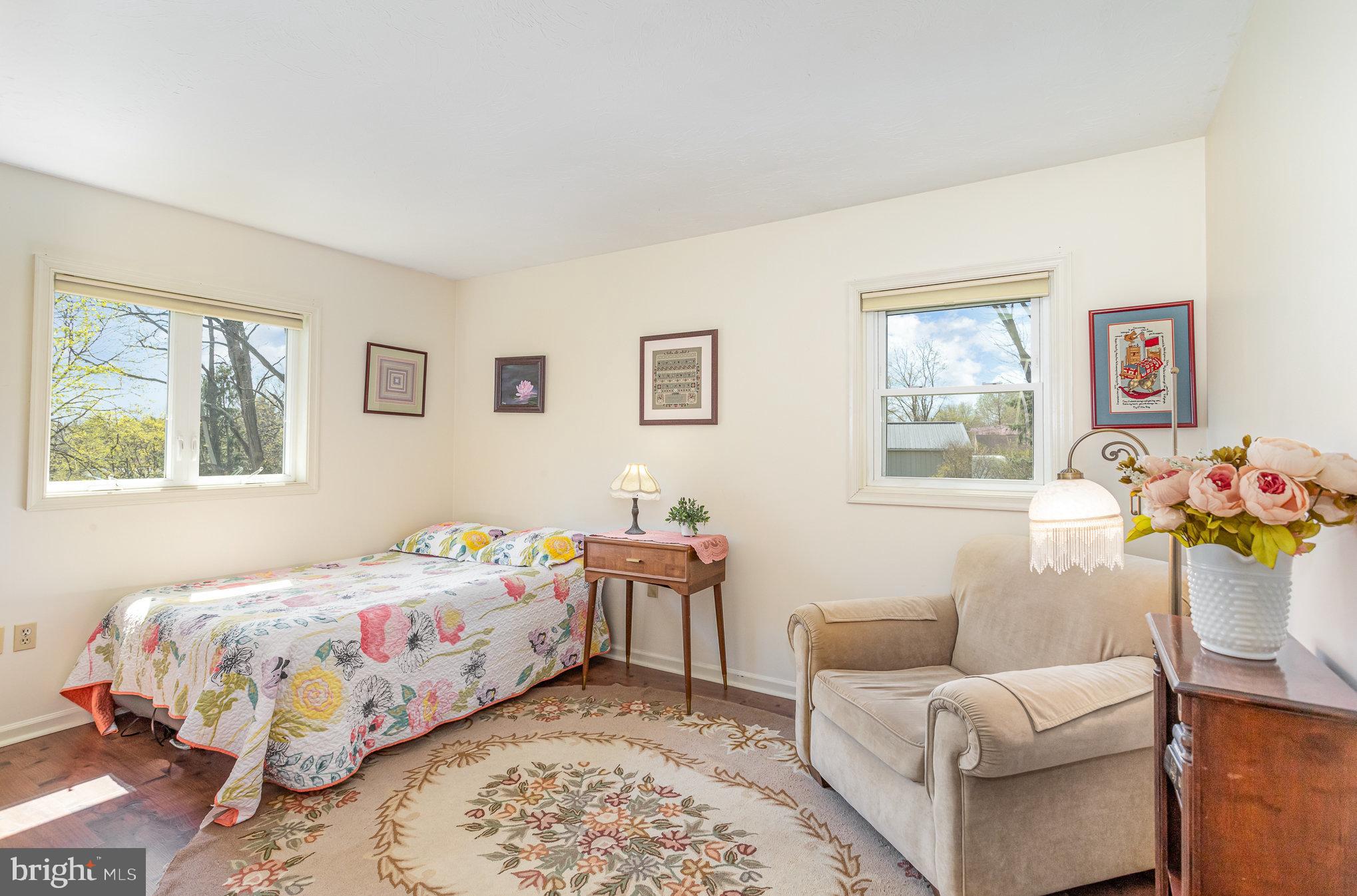 WEST EARL HEIGHTS - Residential