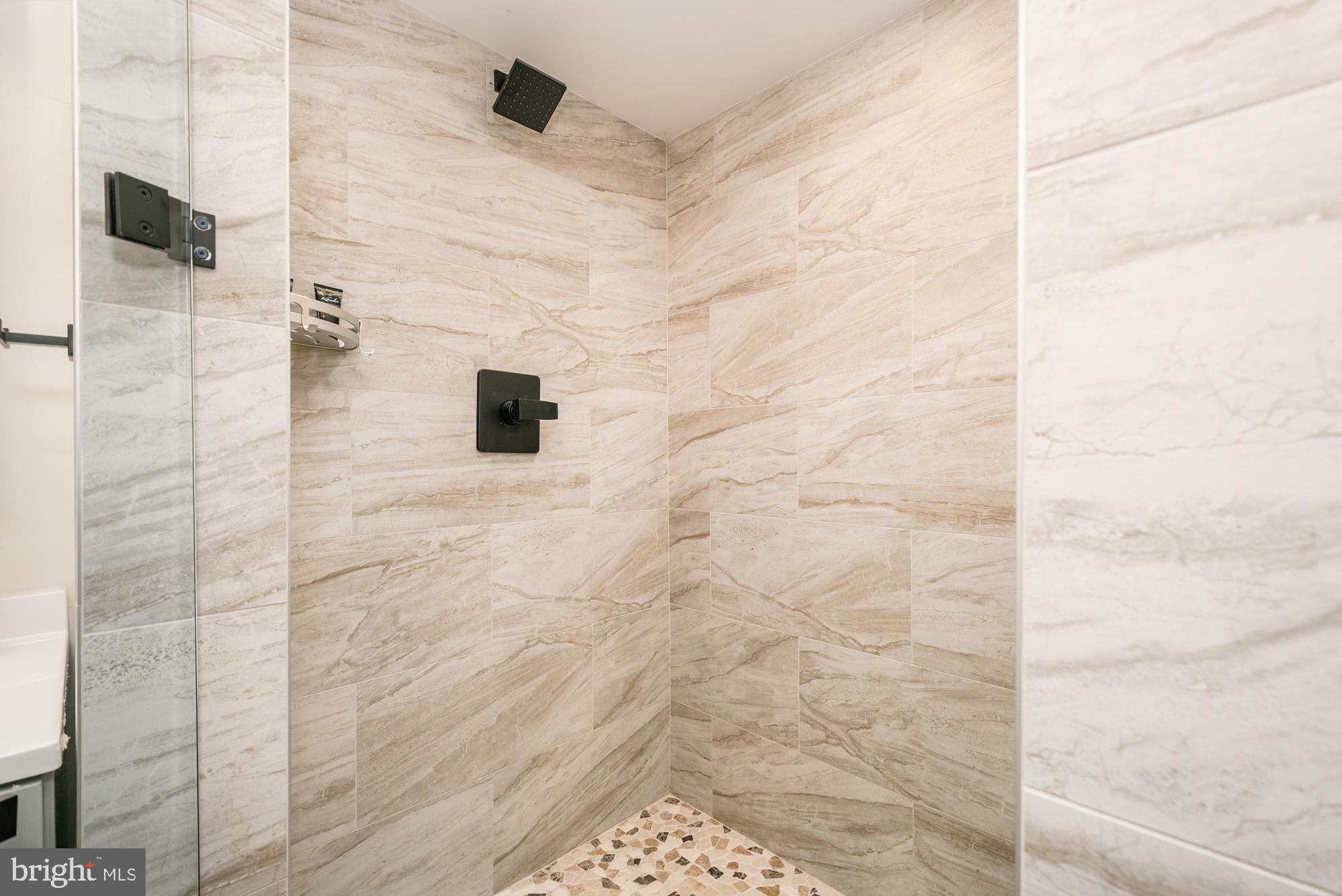 GRAVELLY RUN - Residential