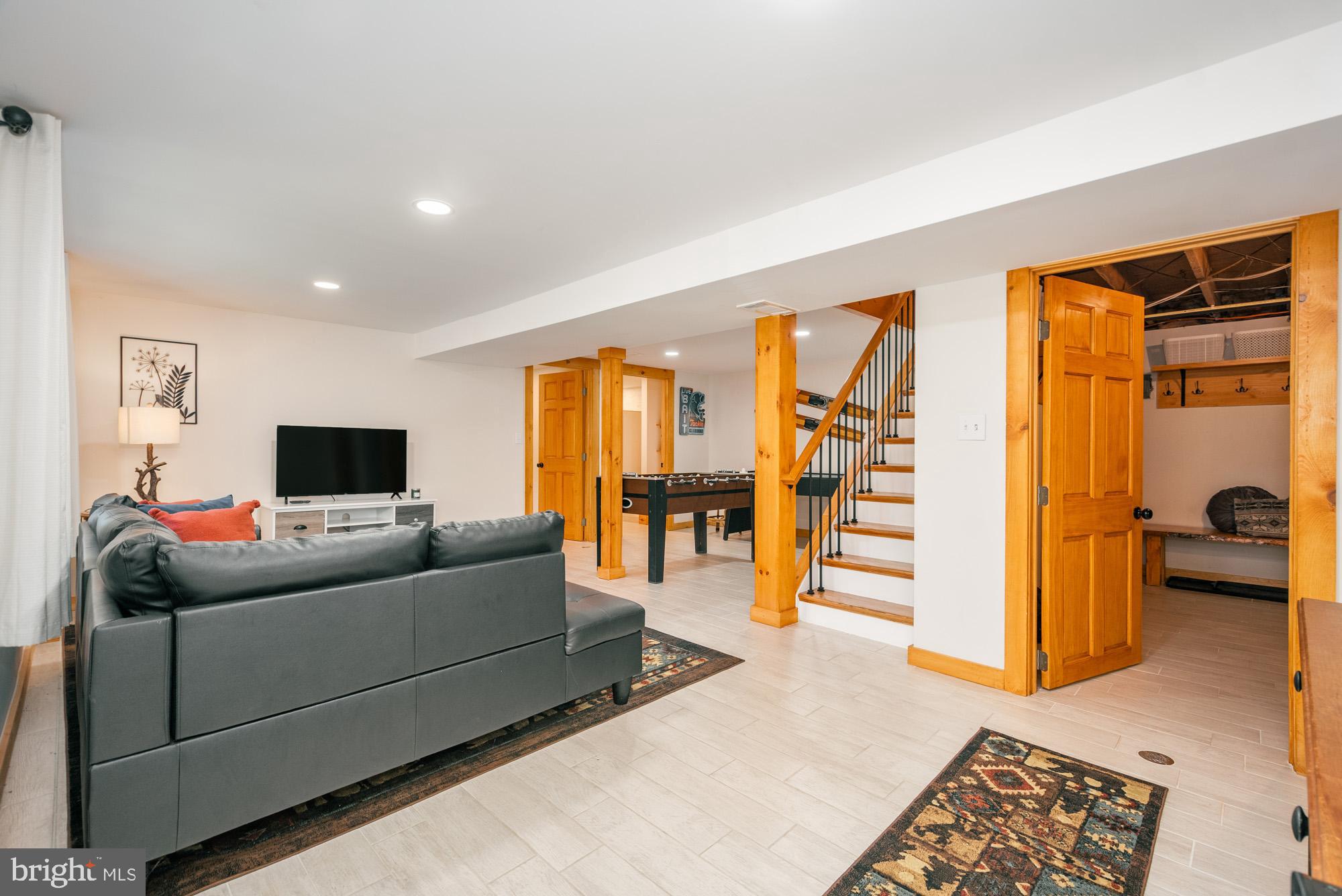 GRAVELLY RUN - Residential