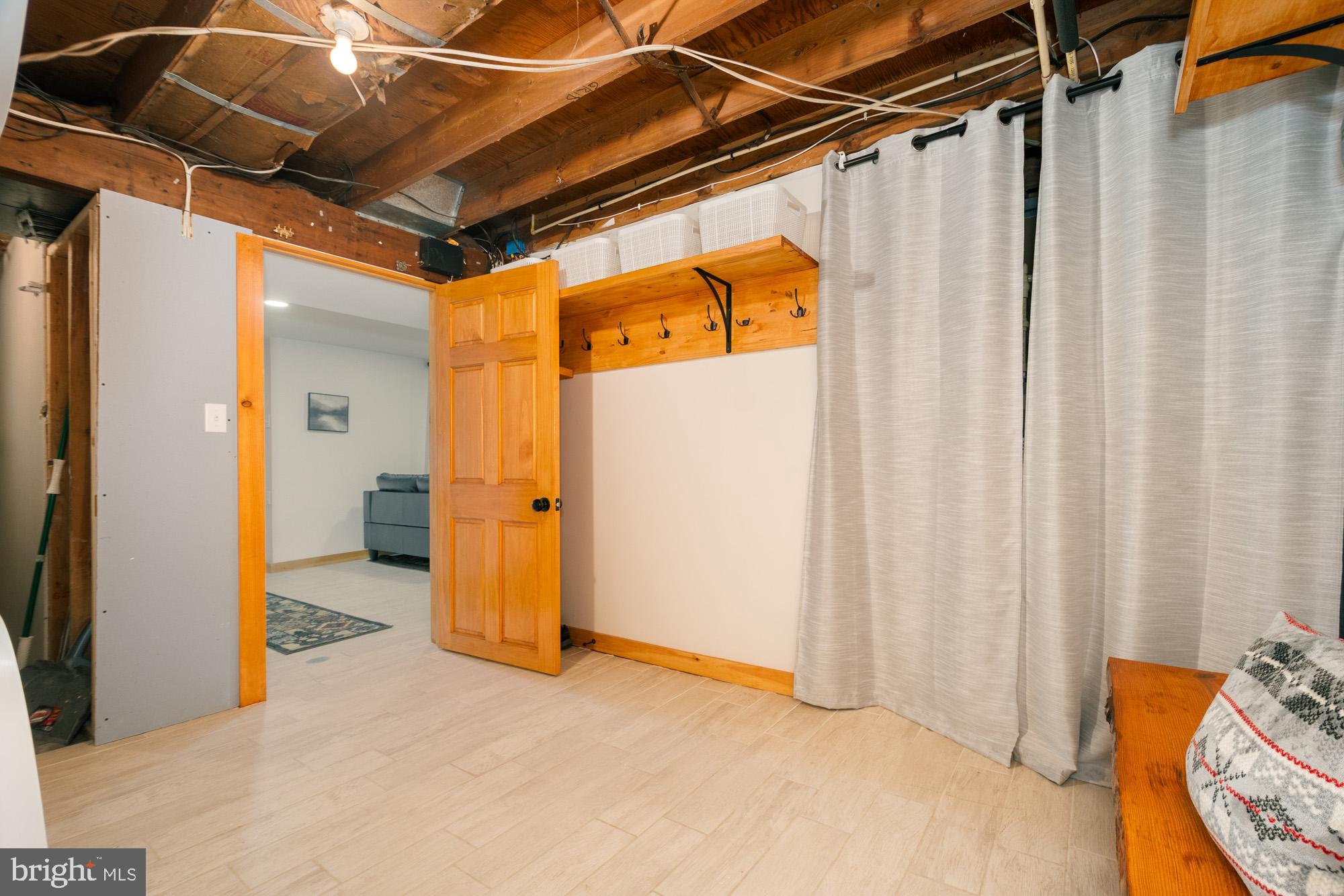 GRAVELLY RUN - Residential