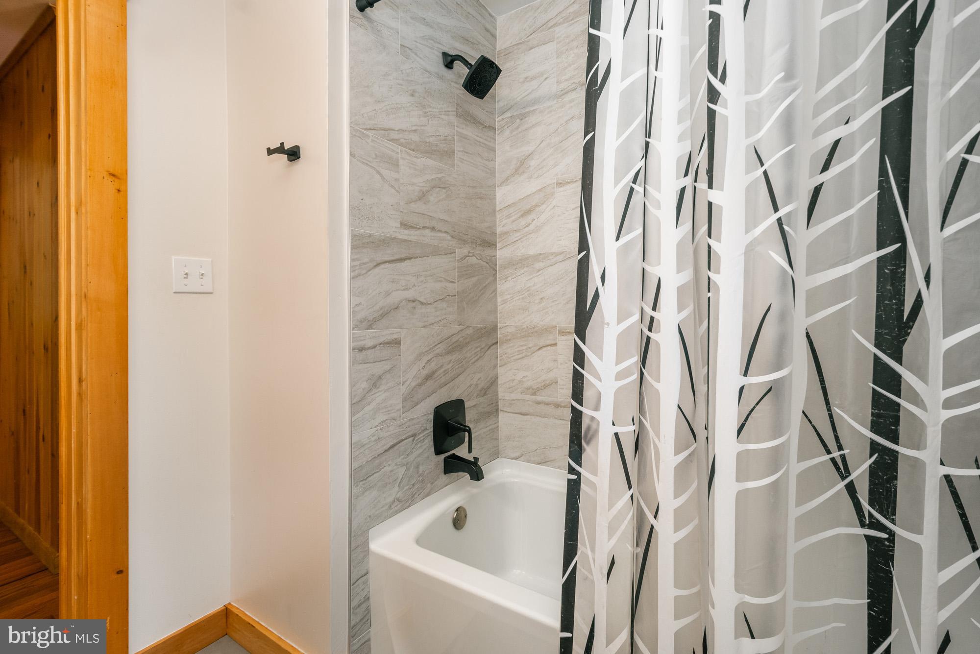 GRAVELLY RUN - Residential