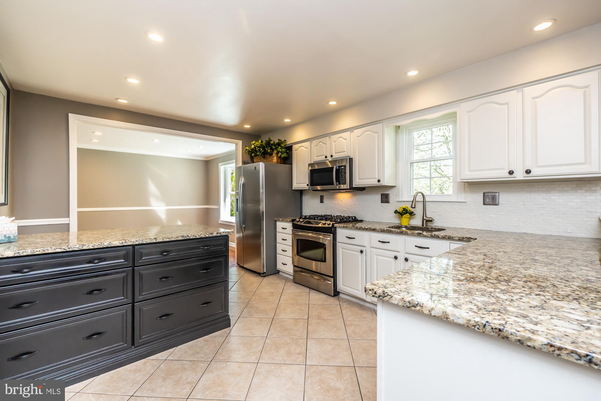 MARCHWOOD - Residential