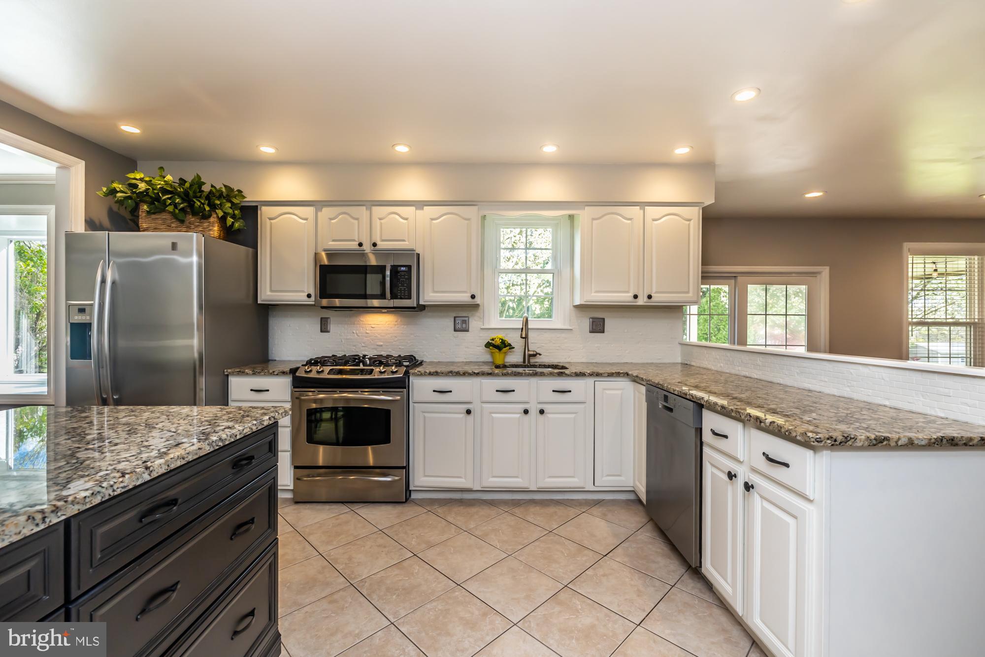 MARCHWOOD - Residential