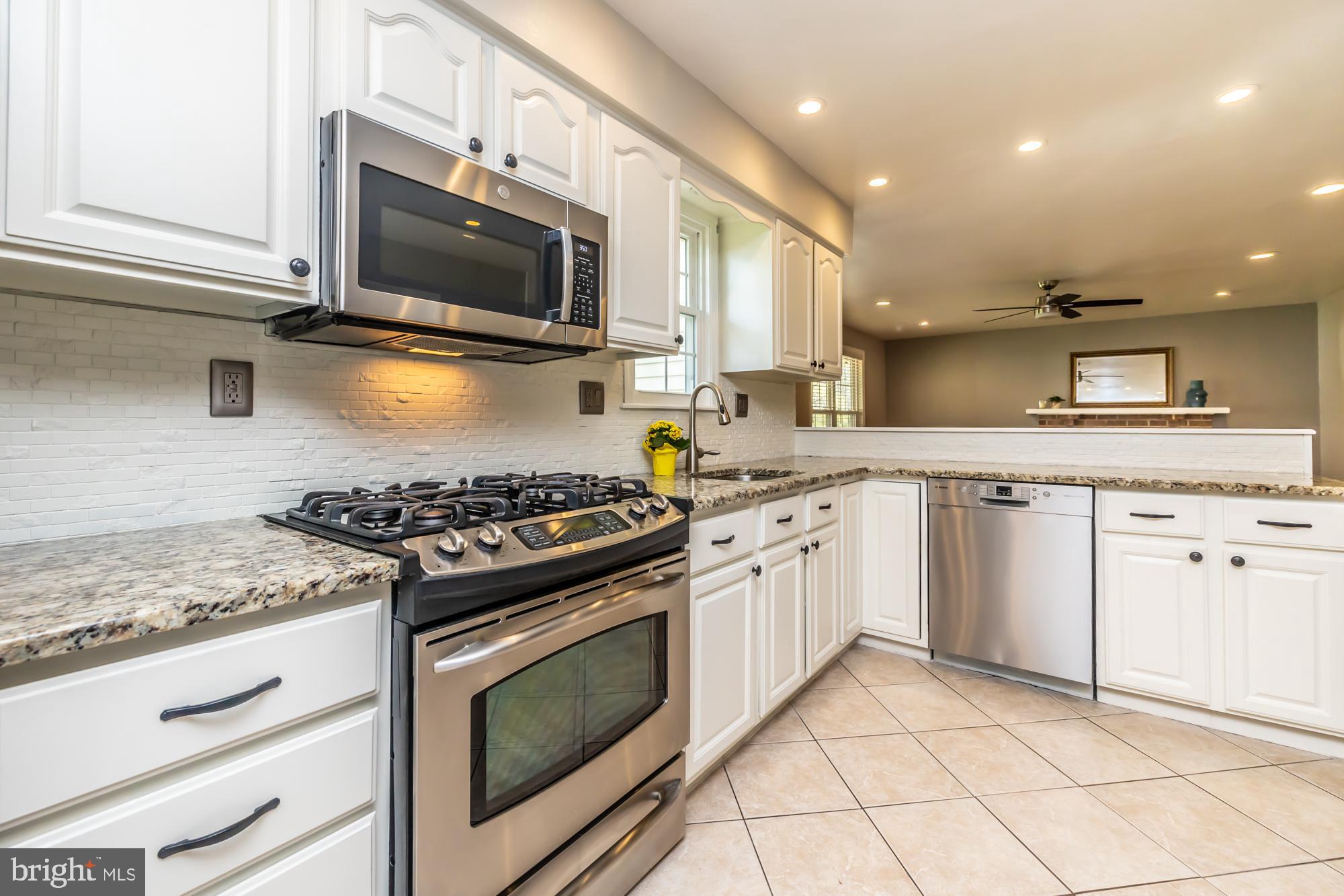 MARCHWOOD - Residential