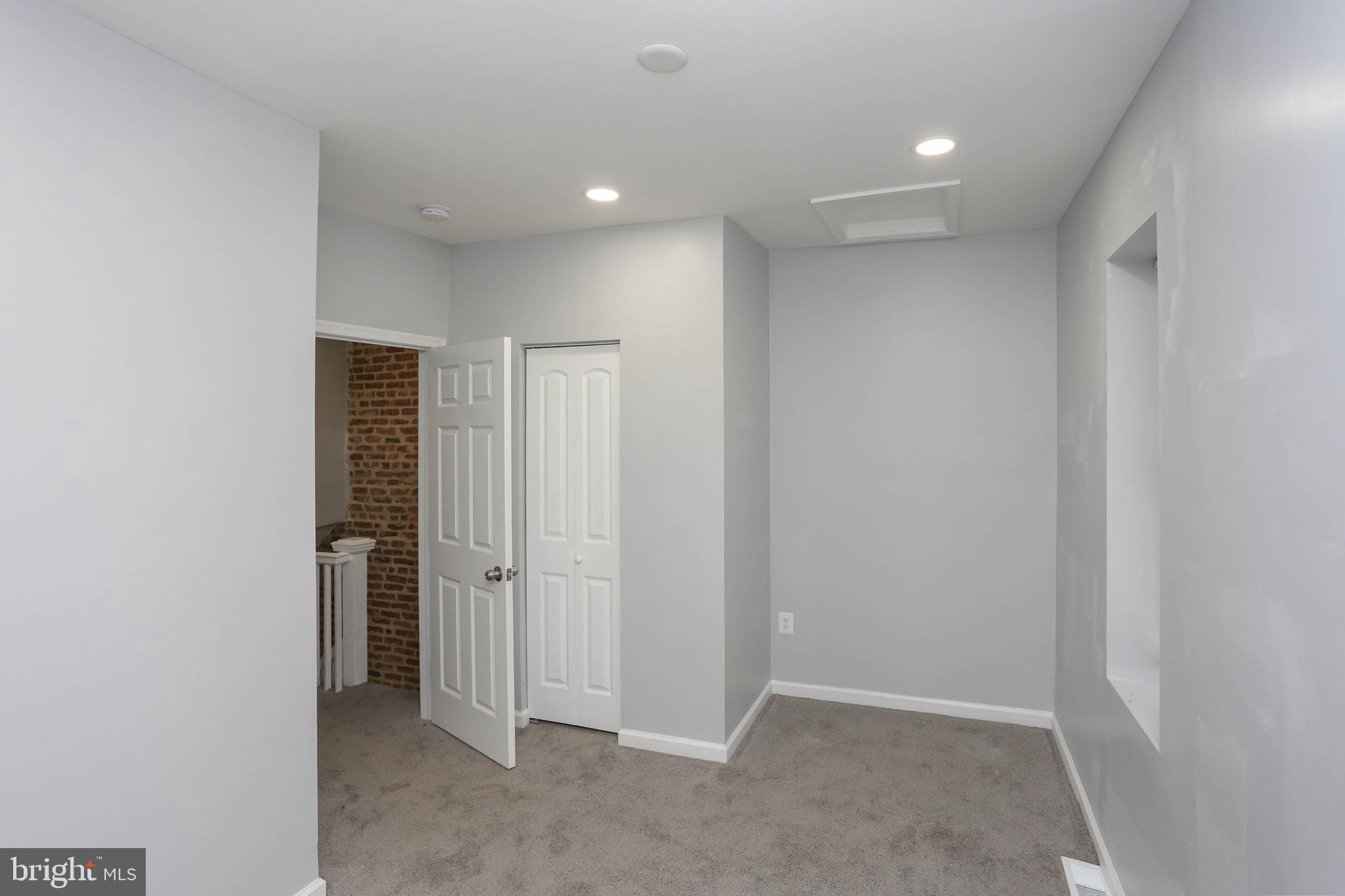 BIDDLE STREET - Residential Lease