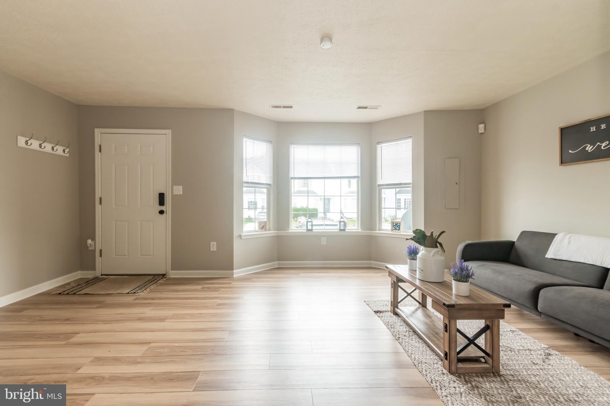 MUSSELMAN SQUARE - Residential