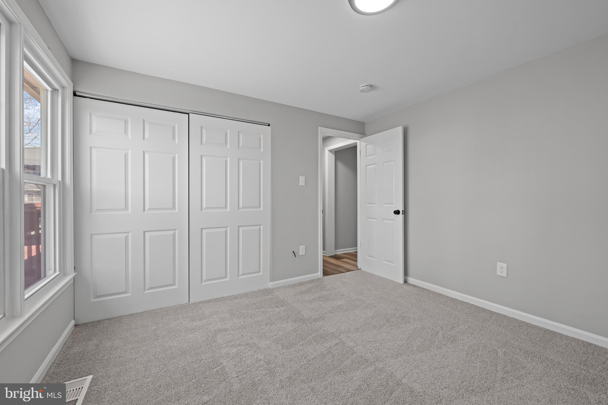 MINERAL SPRING VILLAGE - Residential