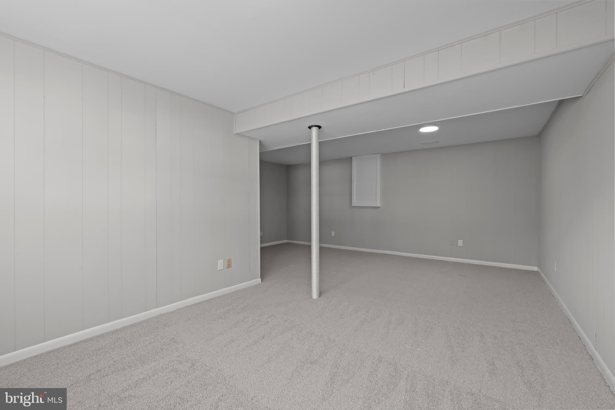 MINERAL SPRING VILLAGE - Residential