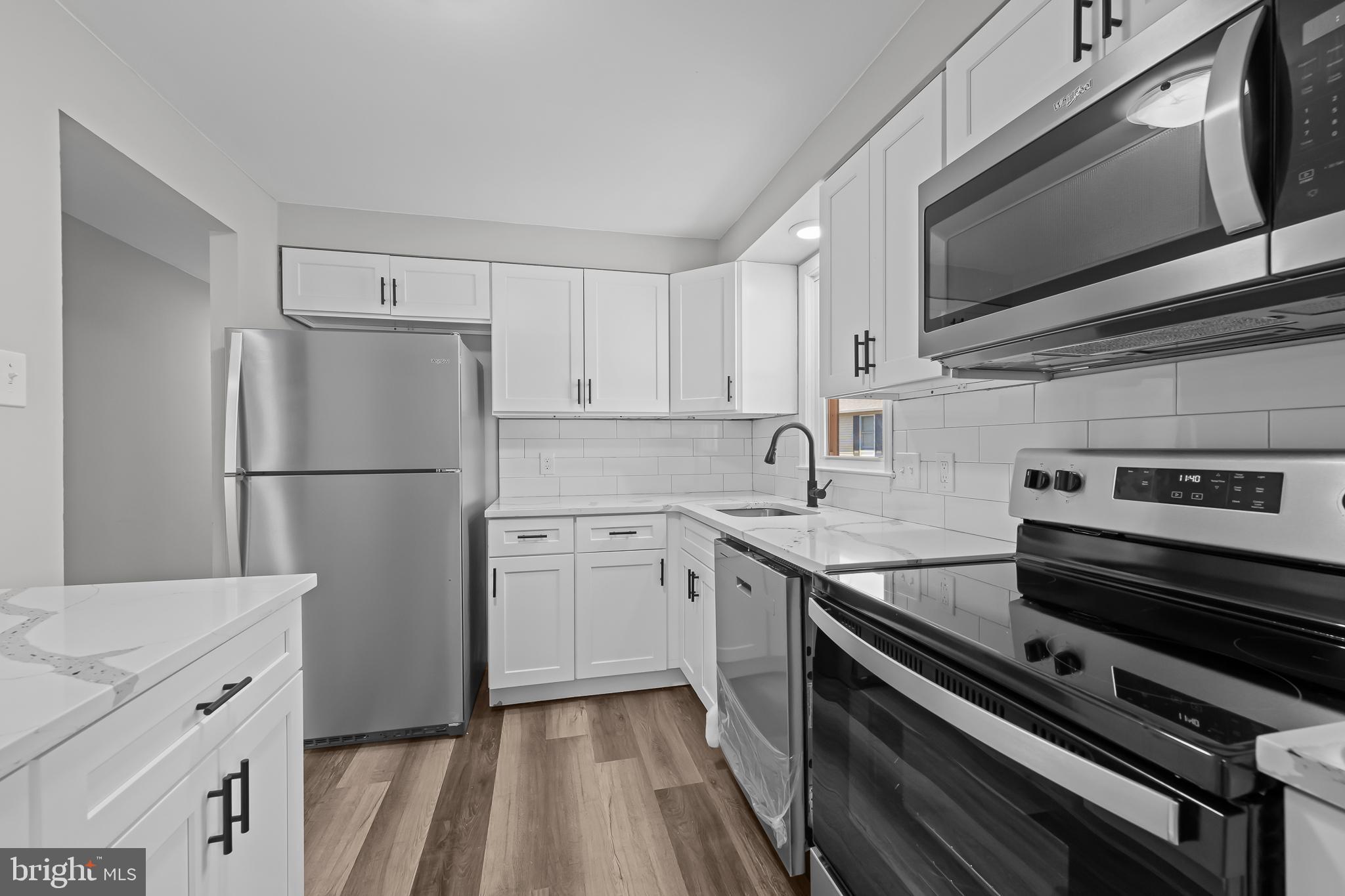 MINERAL SPRING VILLAGE - Residential