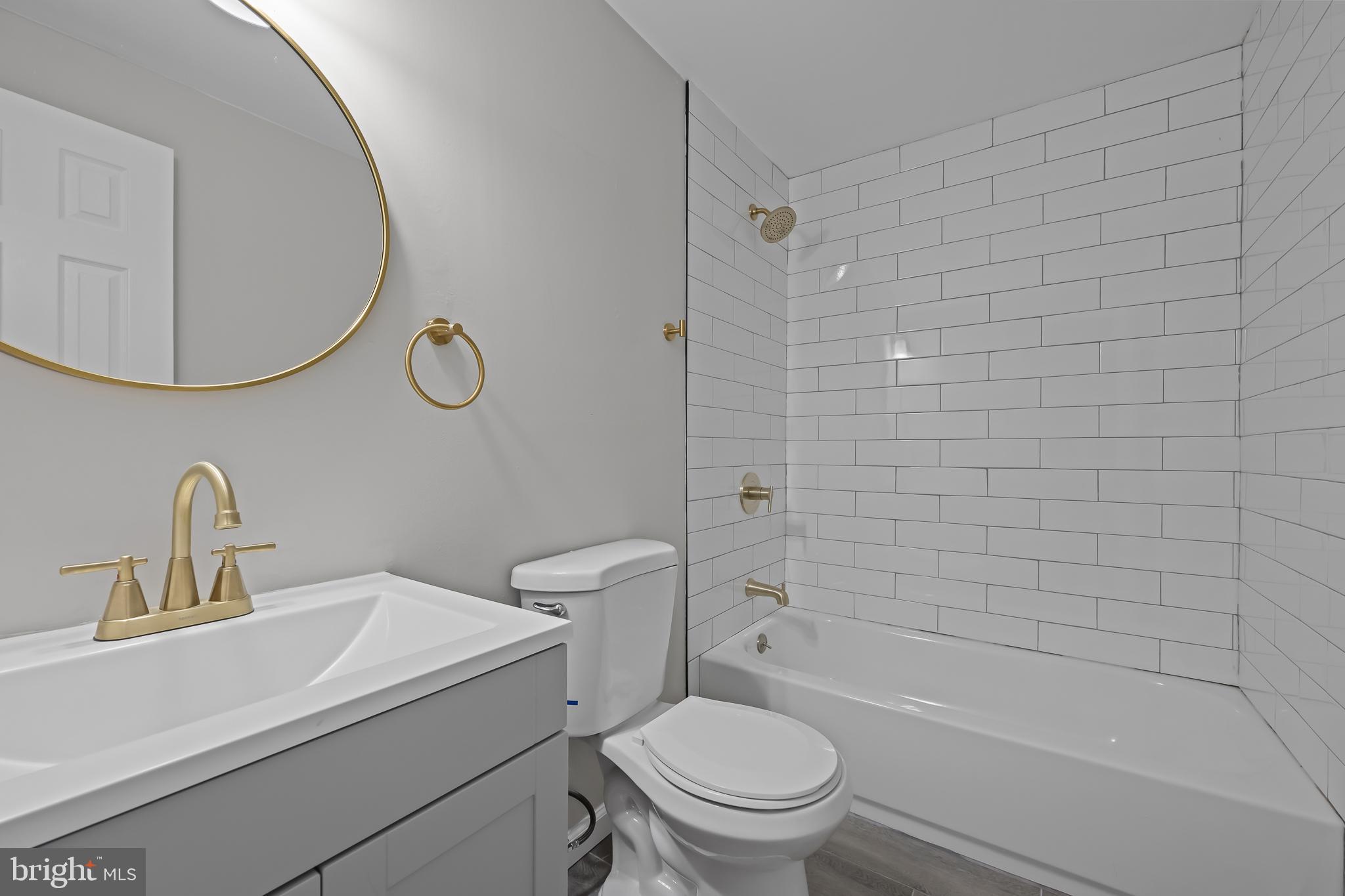 MINERAL SPRING VILLAGE - Residential