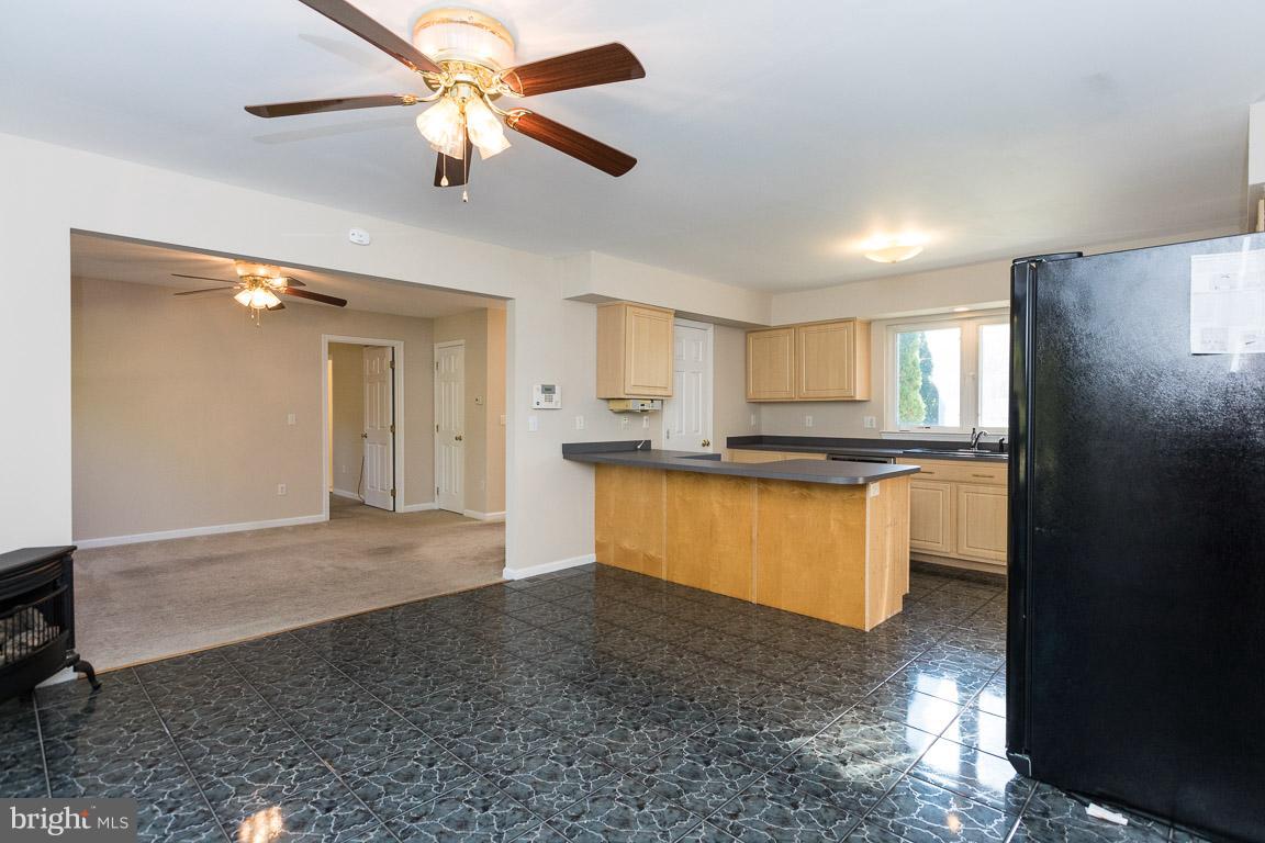 HOLLY HAVEN - Residential Lease