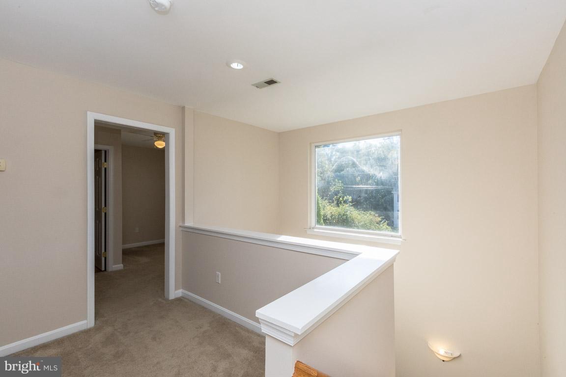 HOLLY HAVEN - Residential Lease