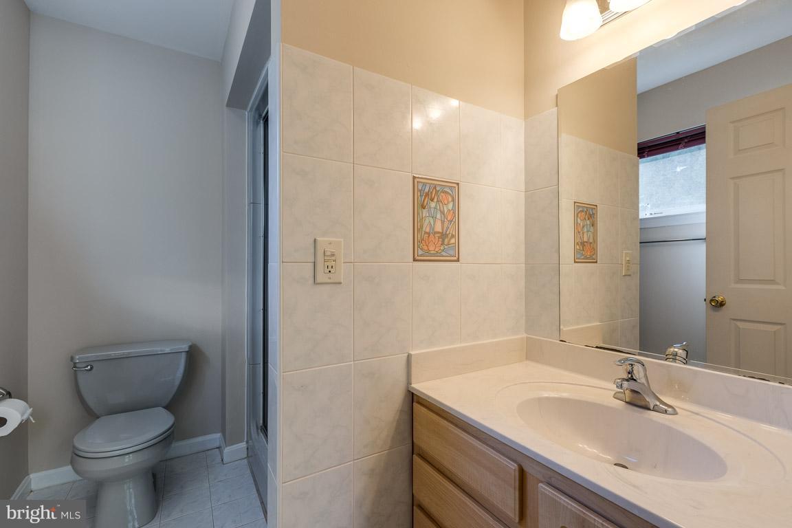 HOLLY HAVEN - Residential Lease