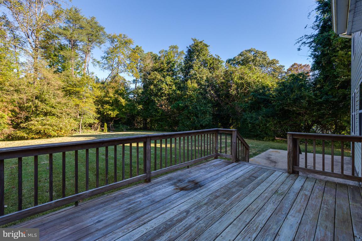 HOLLY HAVEN - Residential Lease