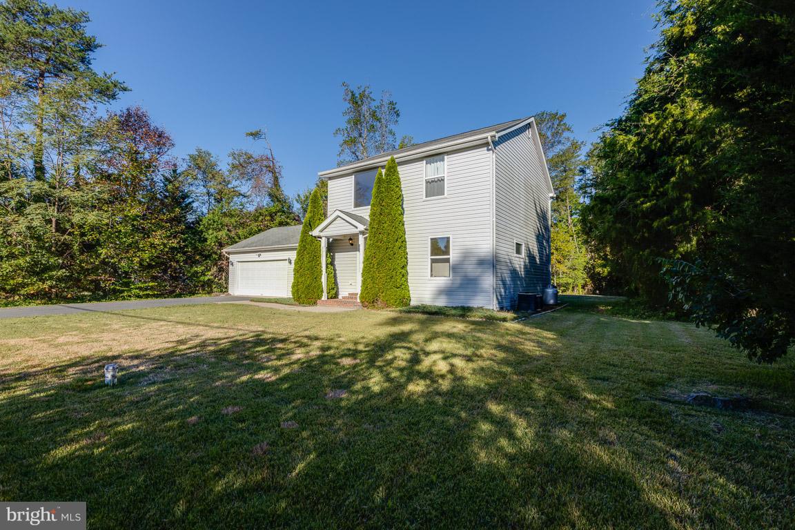 HOLLY HAVEN - Residential Lease