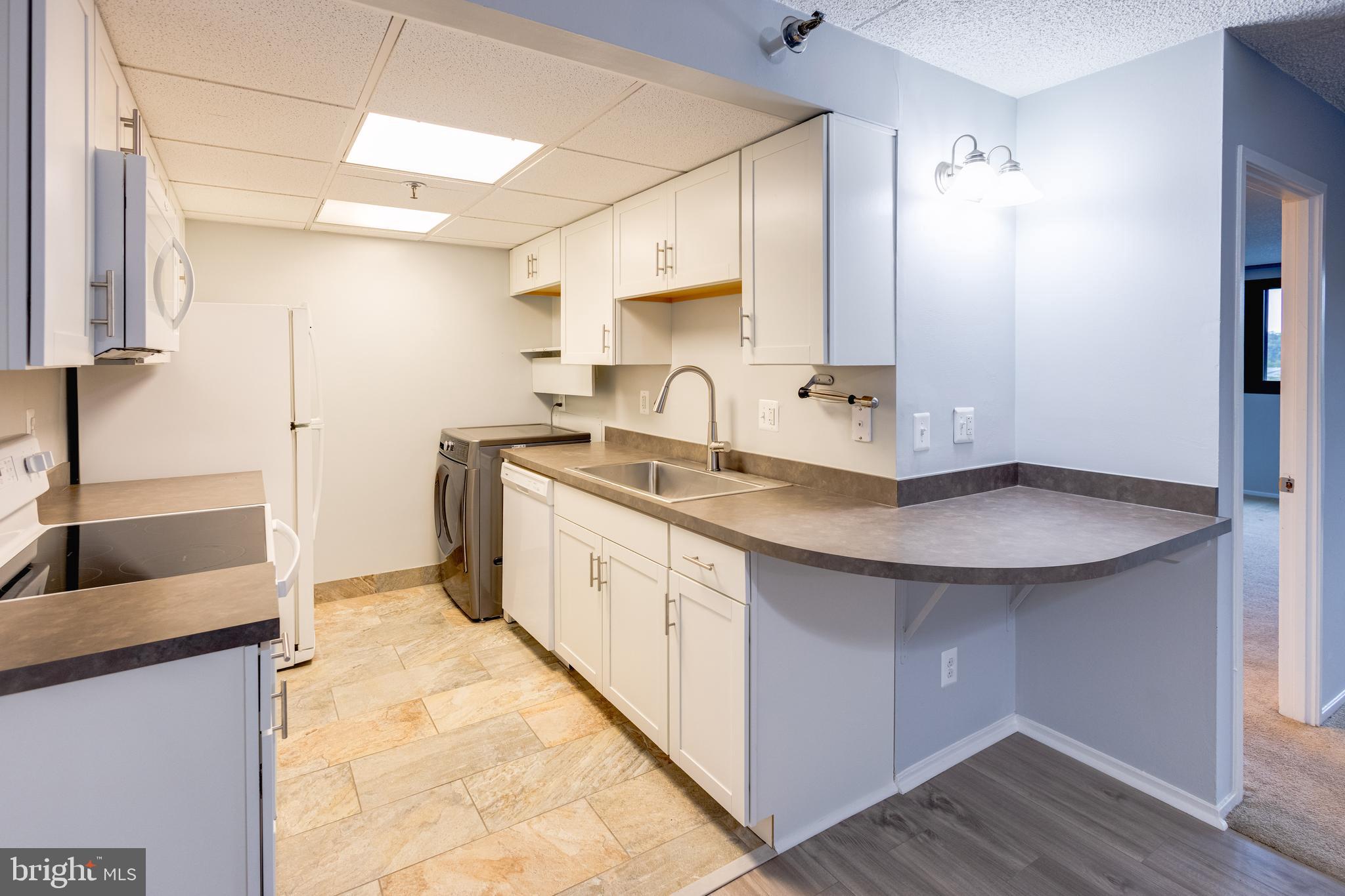 5911 EDSALL ROAD 406