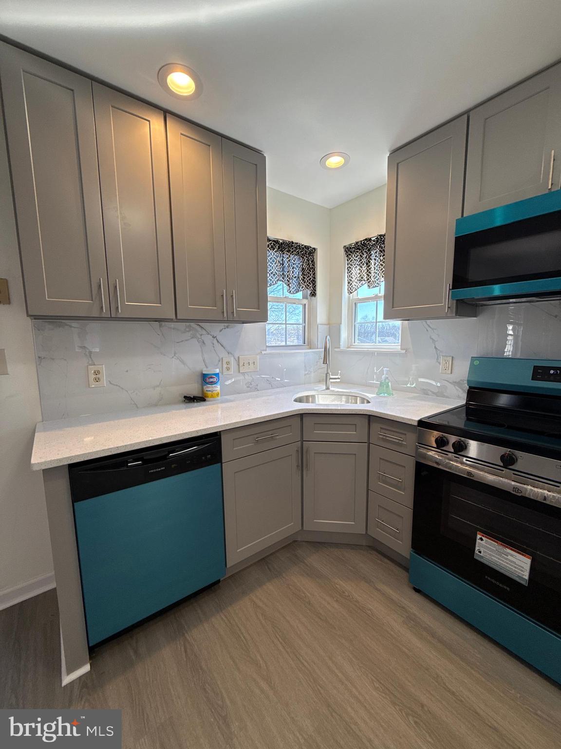 TIMBERIDGE - Residential