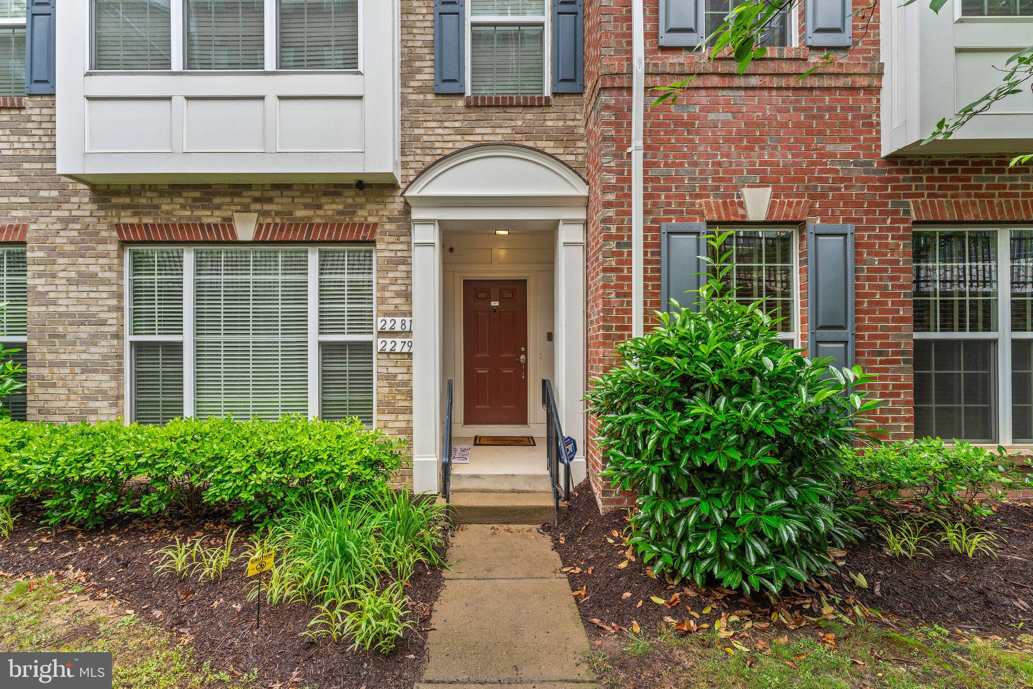 POTOMAC CLUB - Residential