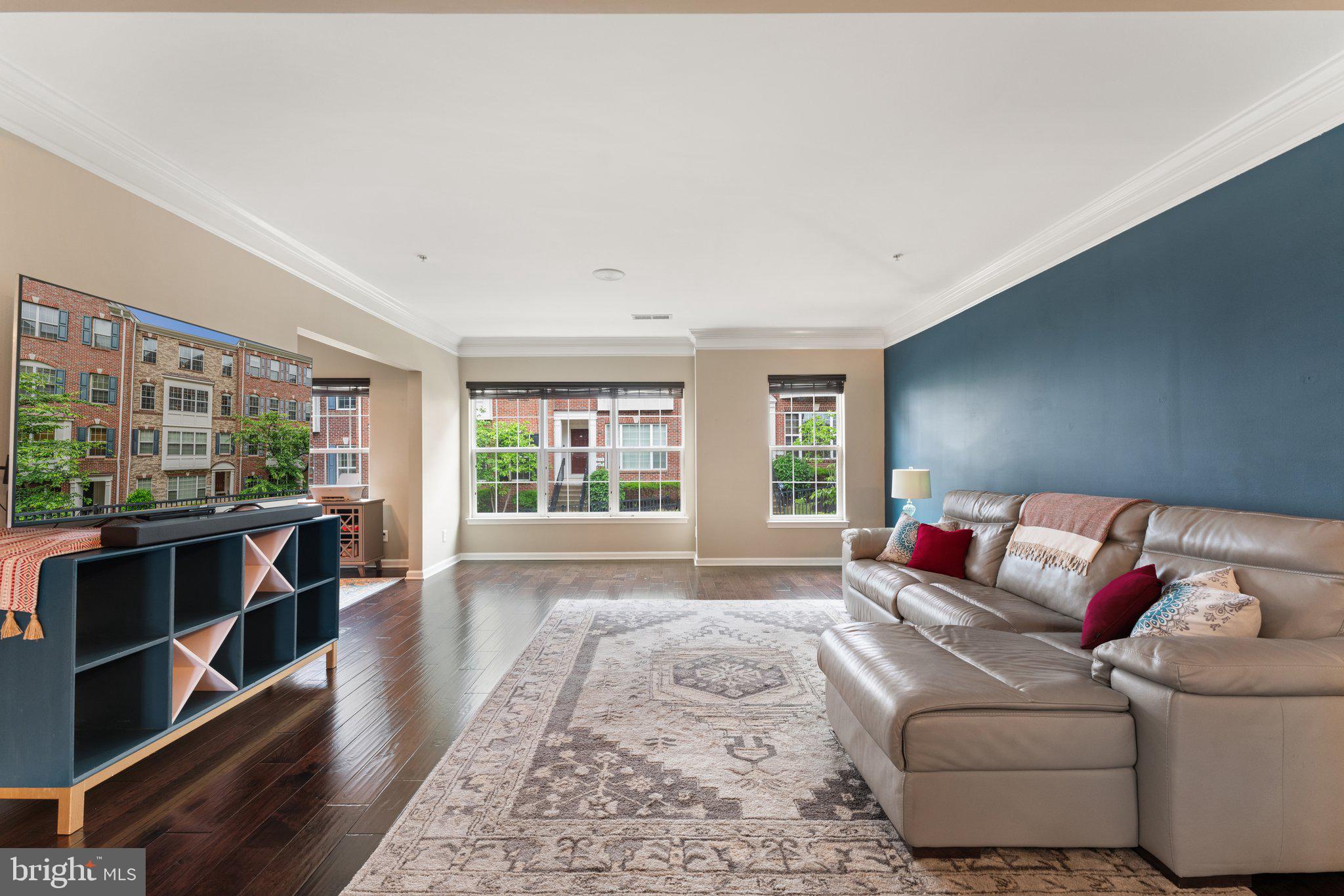 POTOMAC CLUB - Residential