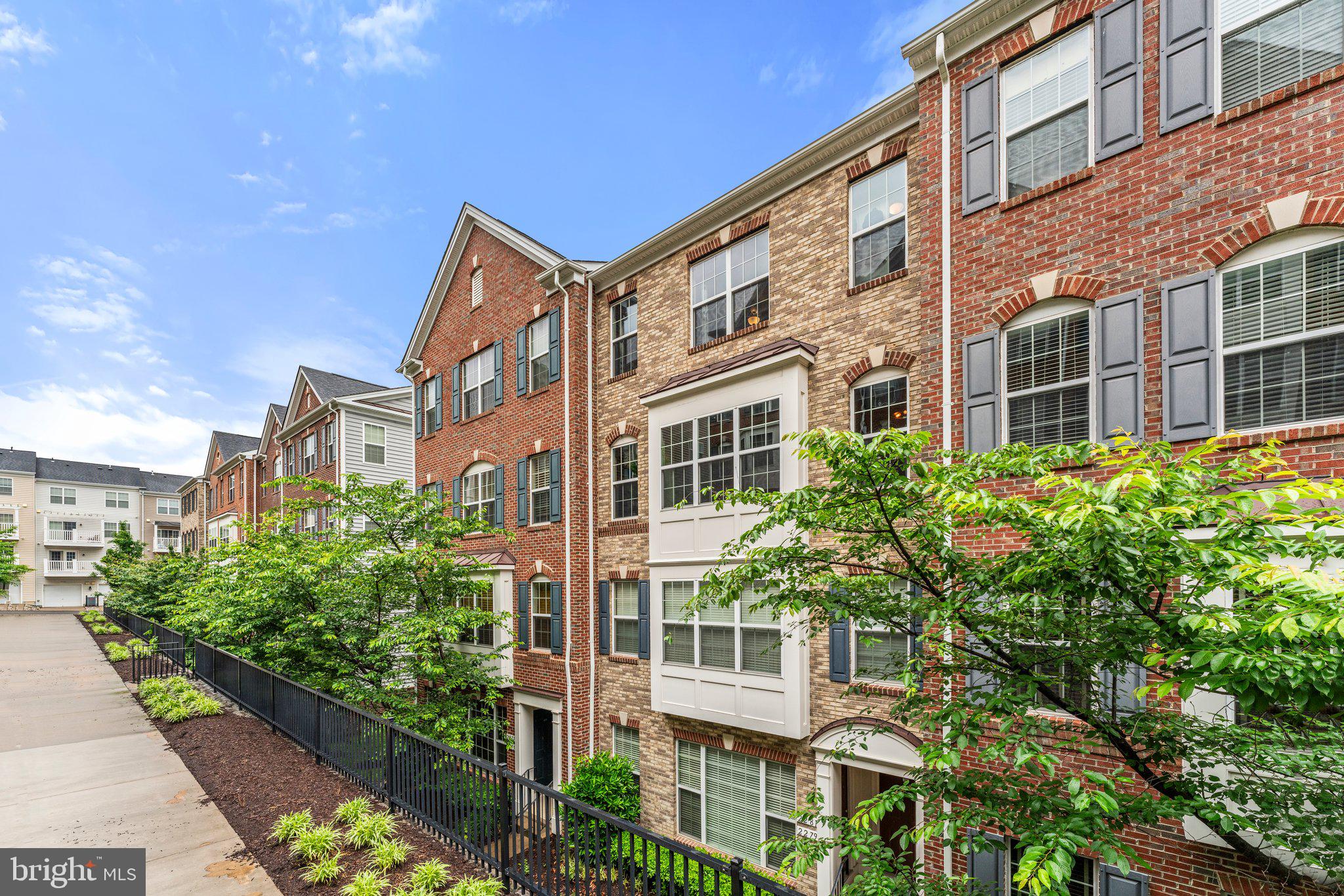 POTOMAC CLUB - Residential